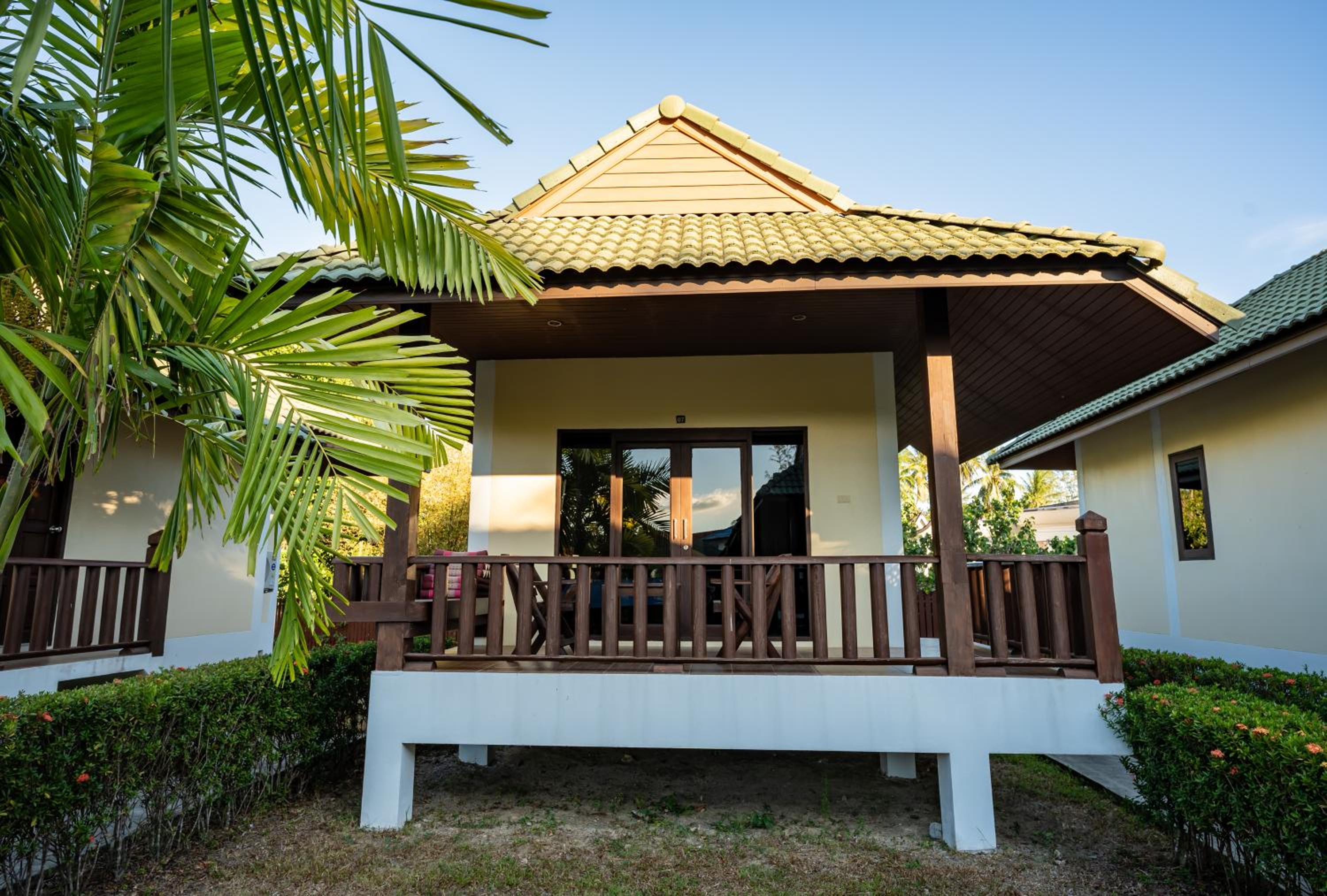 Deluxe Twin Bungalow photo 3