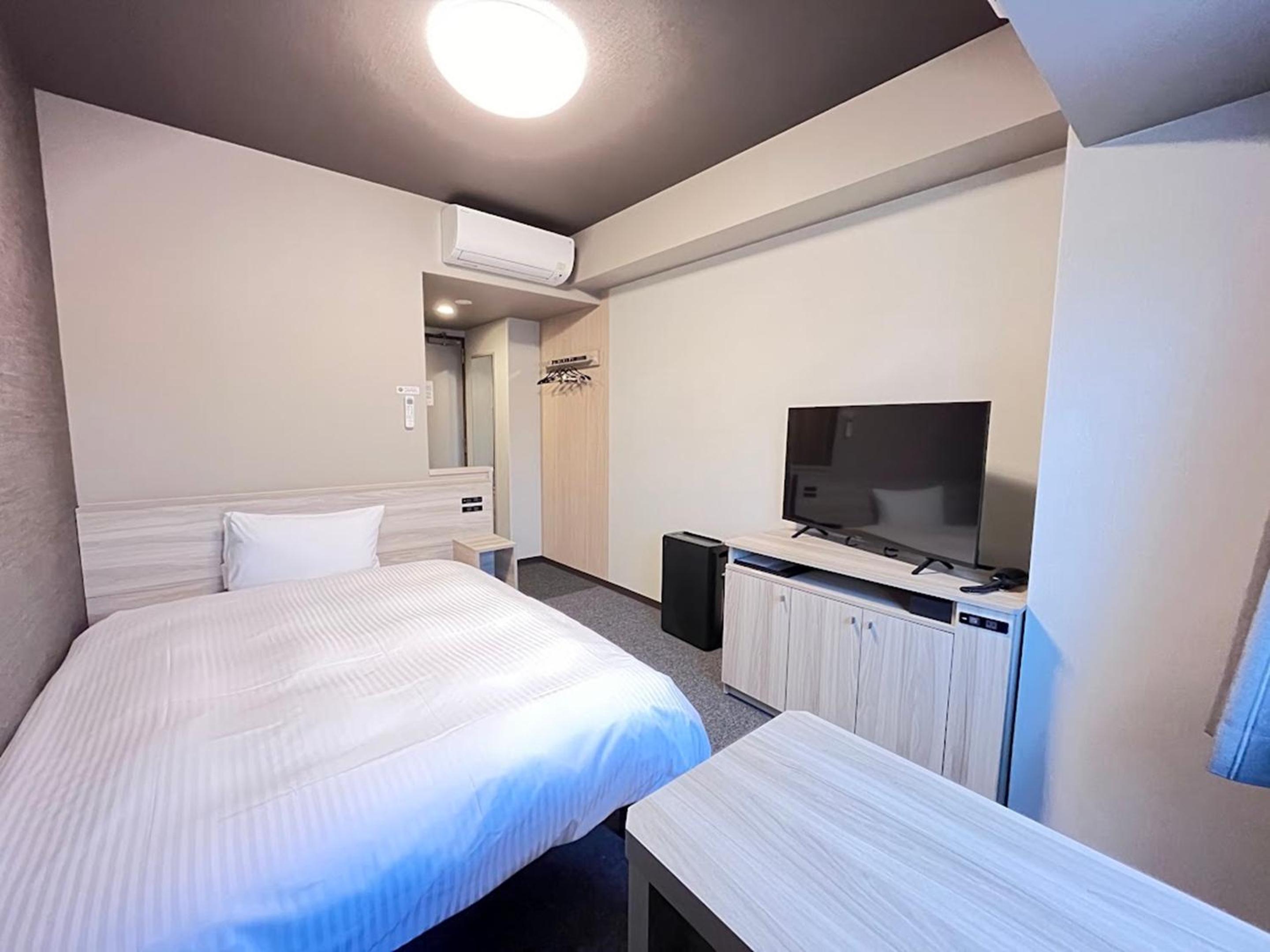 Single Room - Smoking