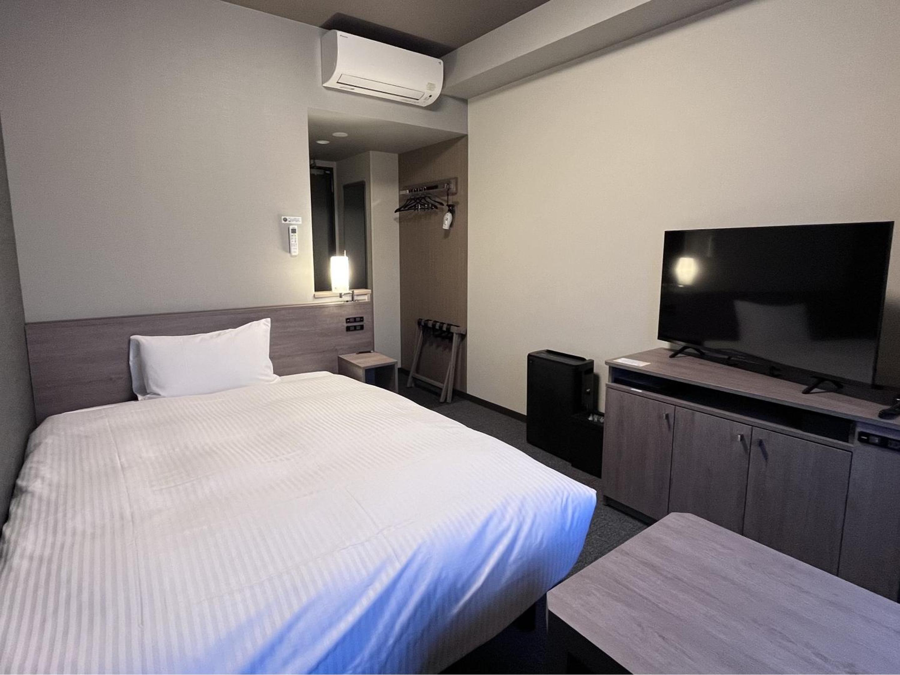 Superior Single Room - Non-Smoking