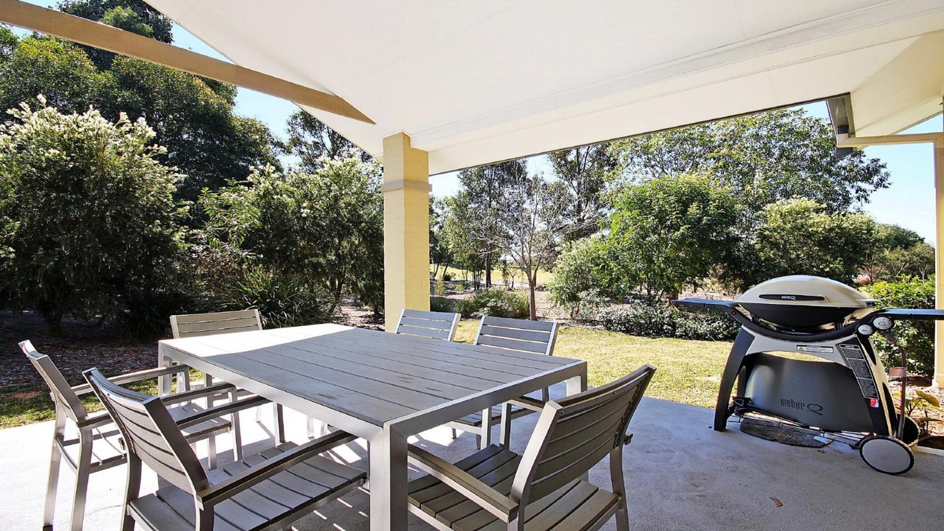 Three-Bedroom Vacation Home  photo 2