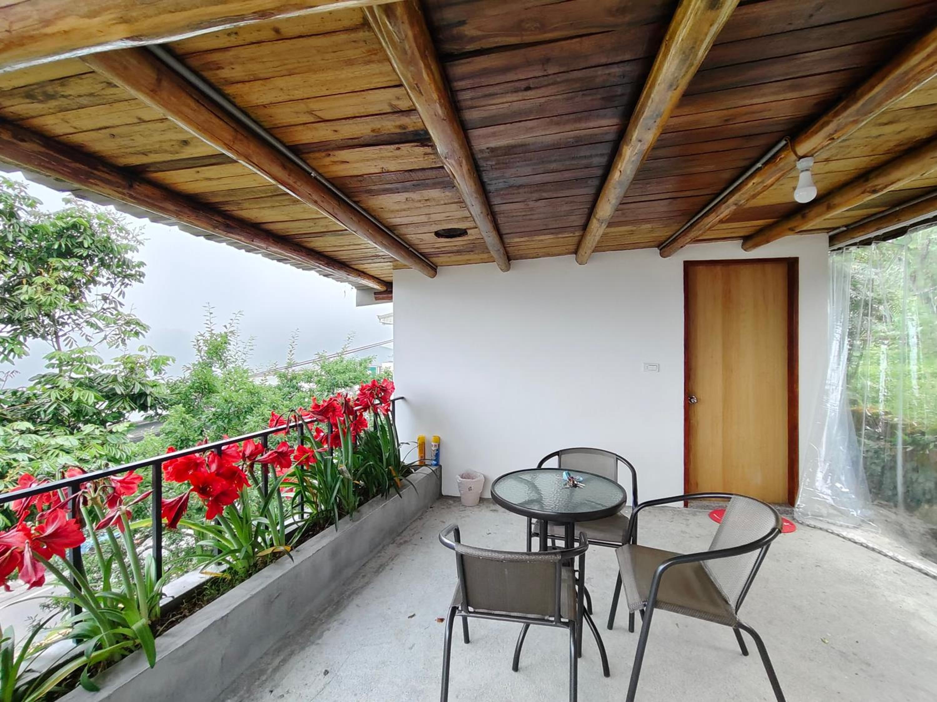 Quadruple Room with Private External Bathroom
