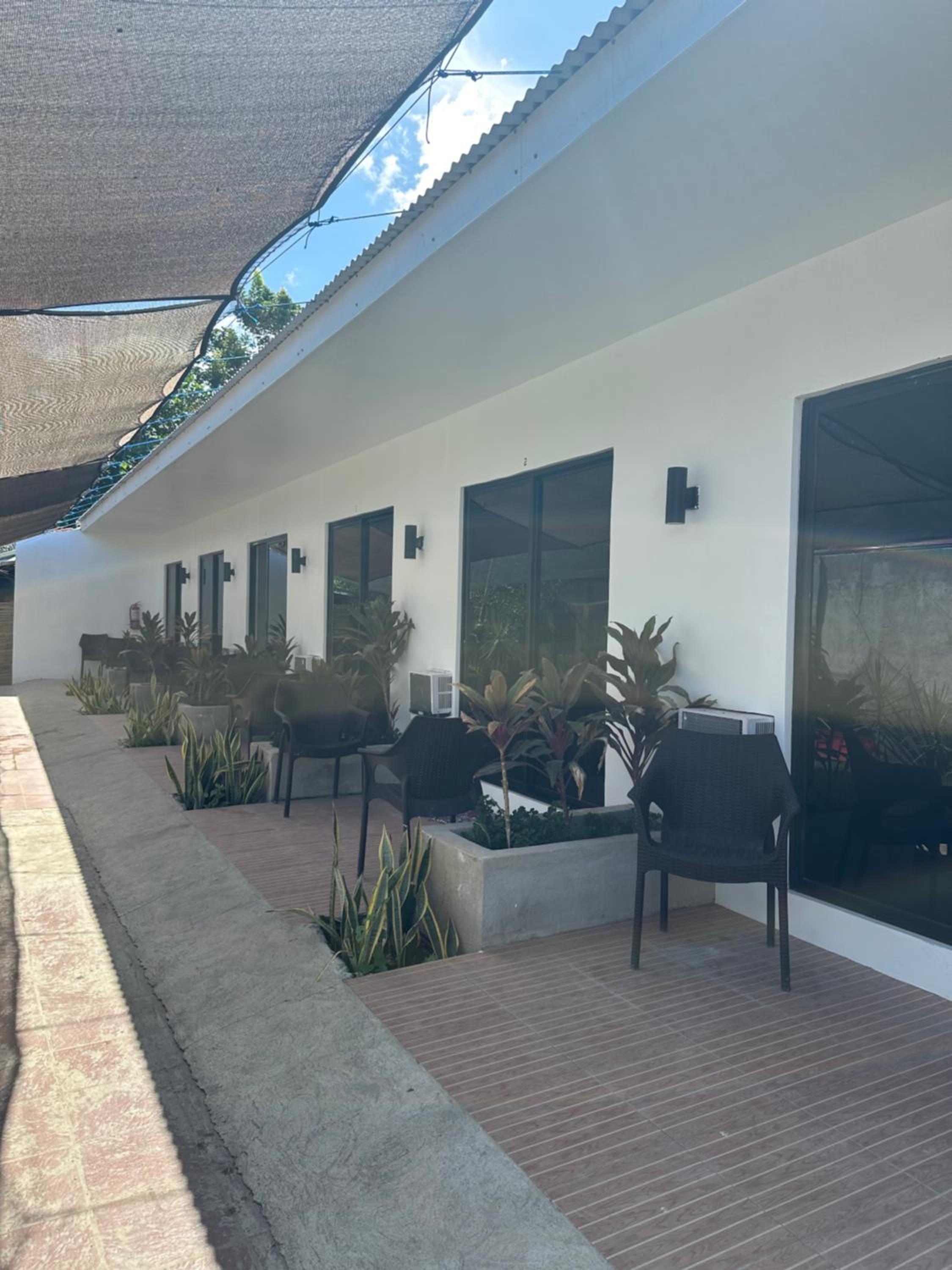 Standard Twin Room with Garden View - Photo 5