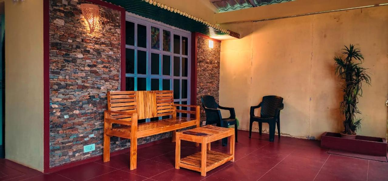 Deluxe Bungalow With Garden View photo 2