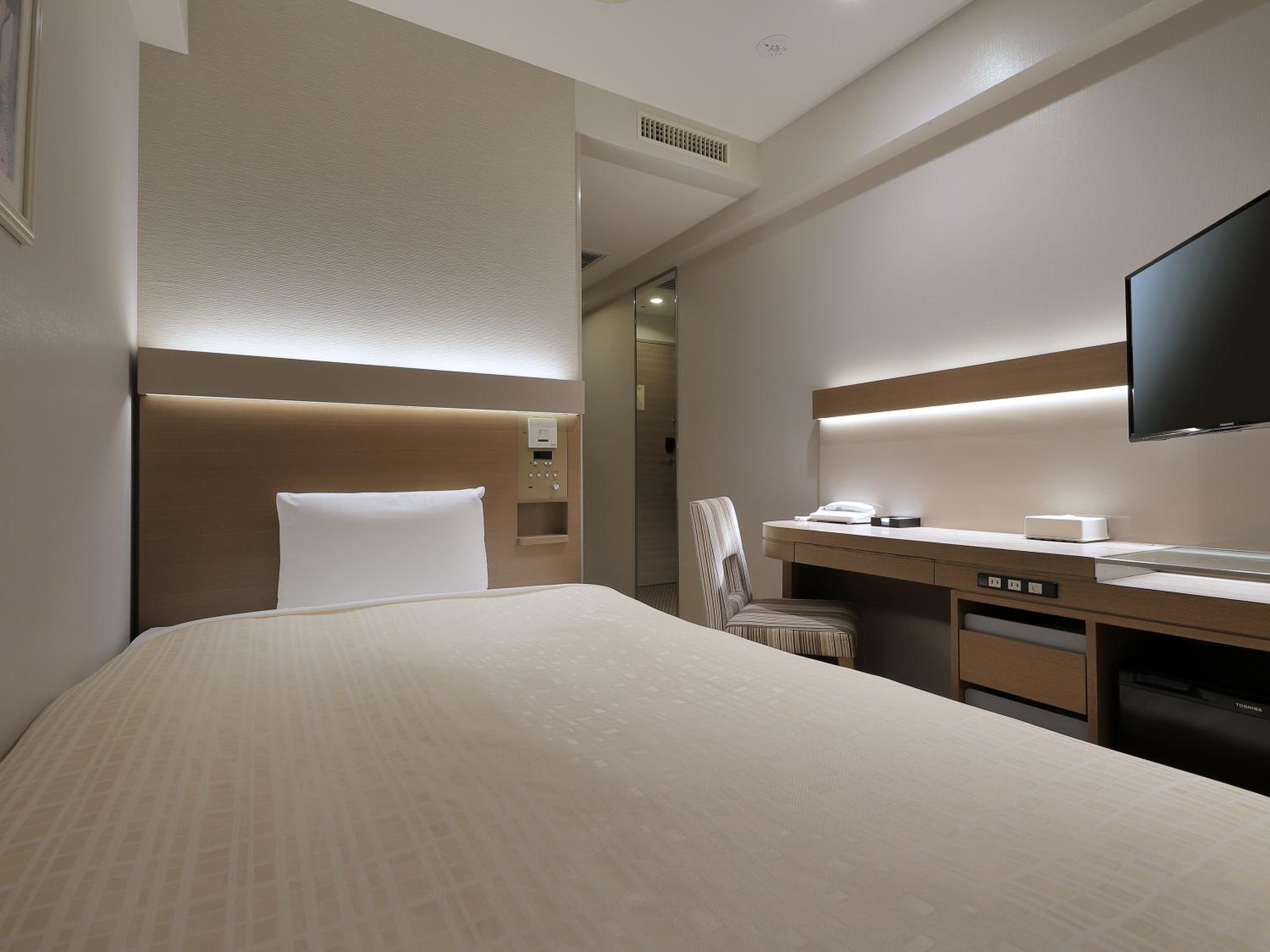 Single Room - Non-Smoking photo 2