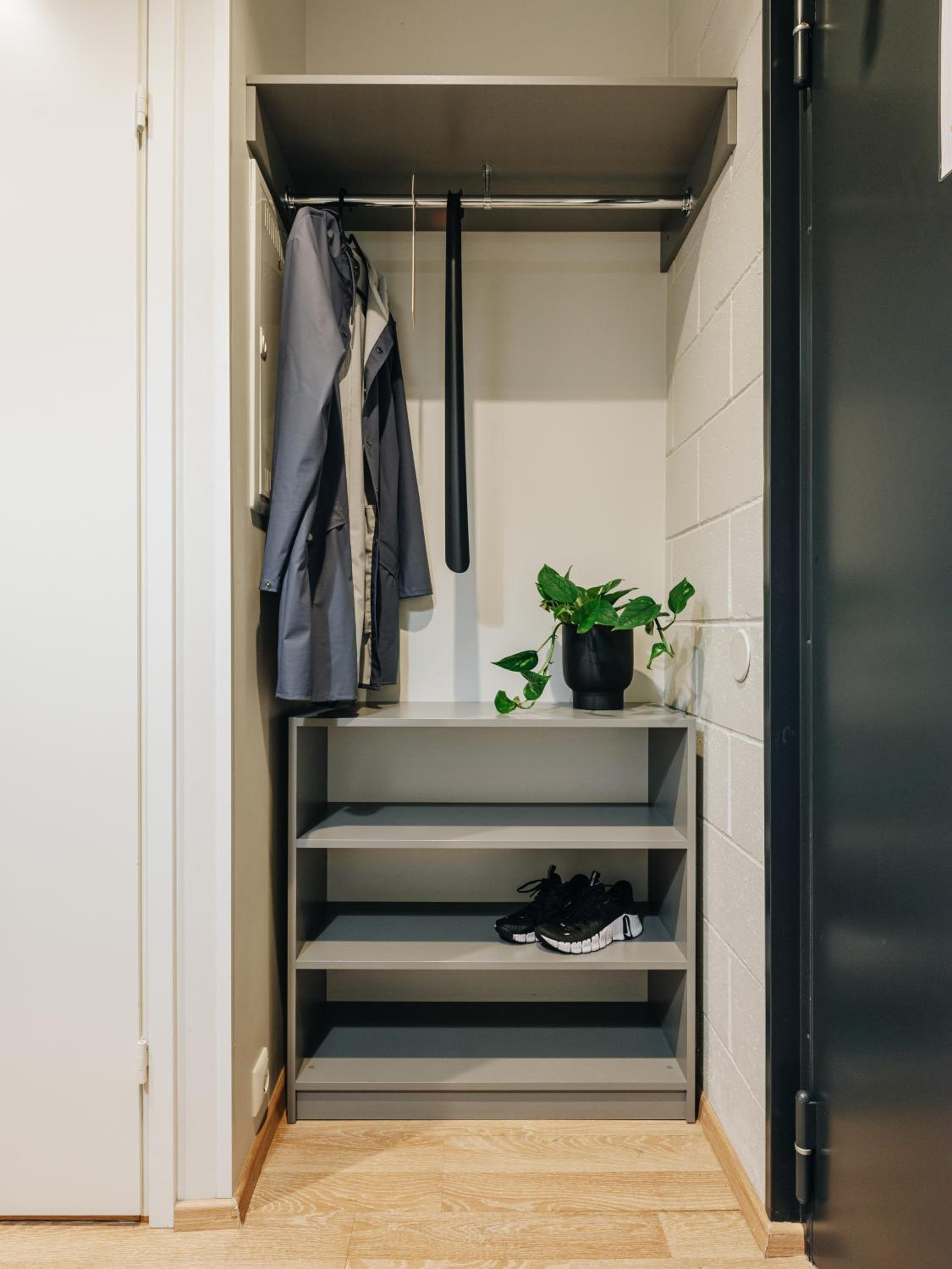 Two-Bedroom Apartment - Photo 2