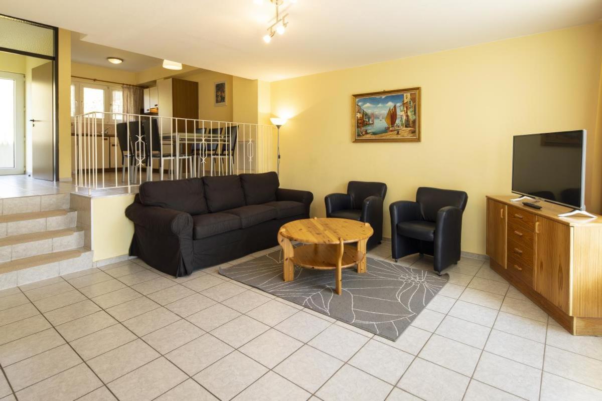 Apartment photo 3