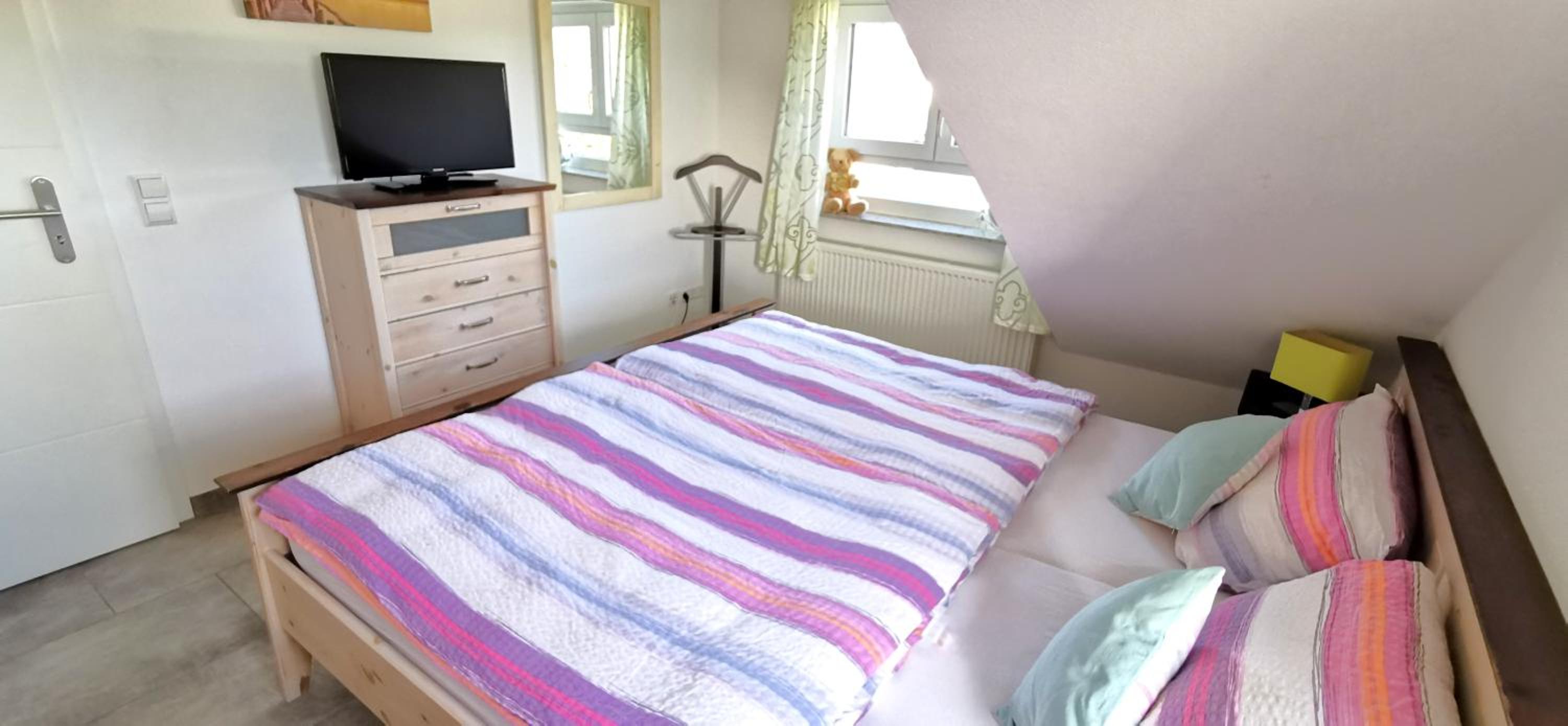 One-Bedroom Apartment with View photo 3
