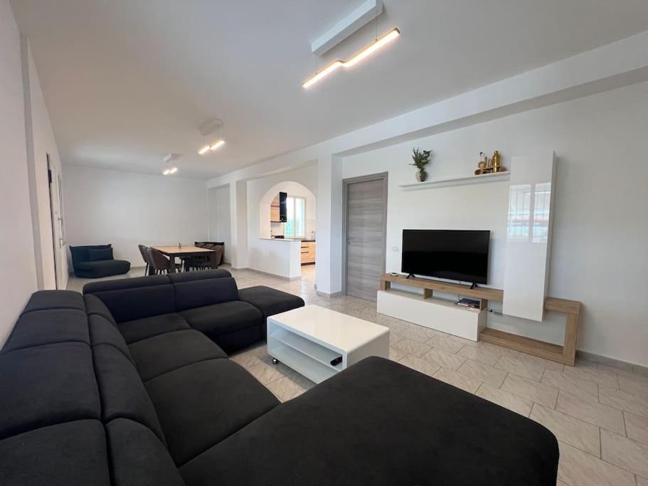 Two-Bedroom Villa photo 1