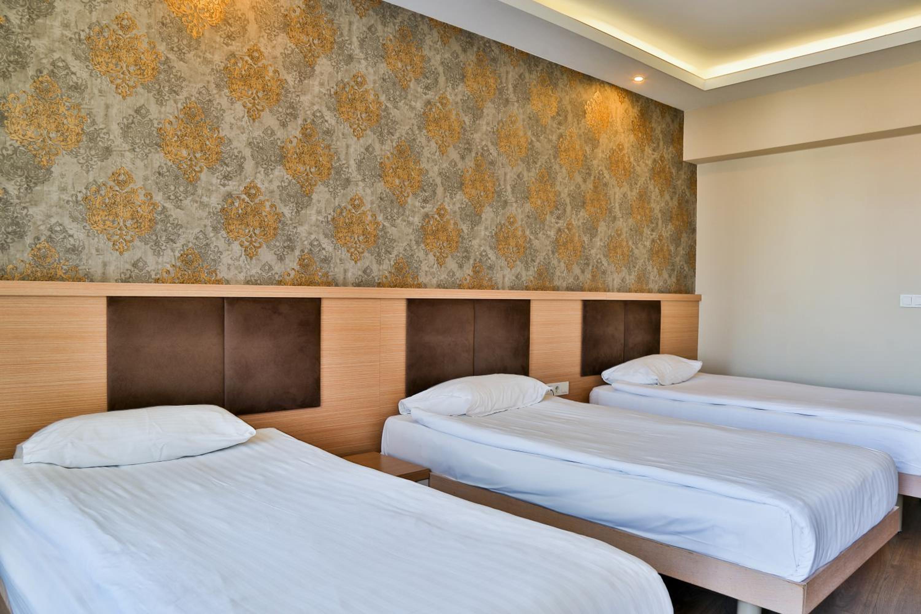 Standard Triple Room photo 1