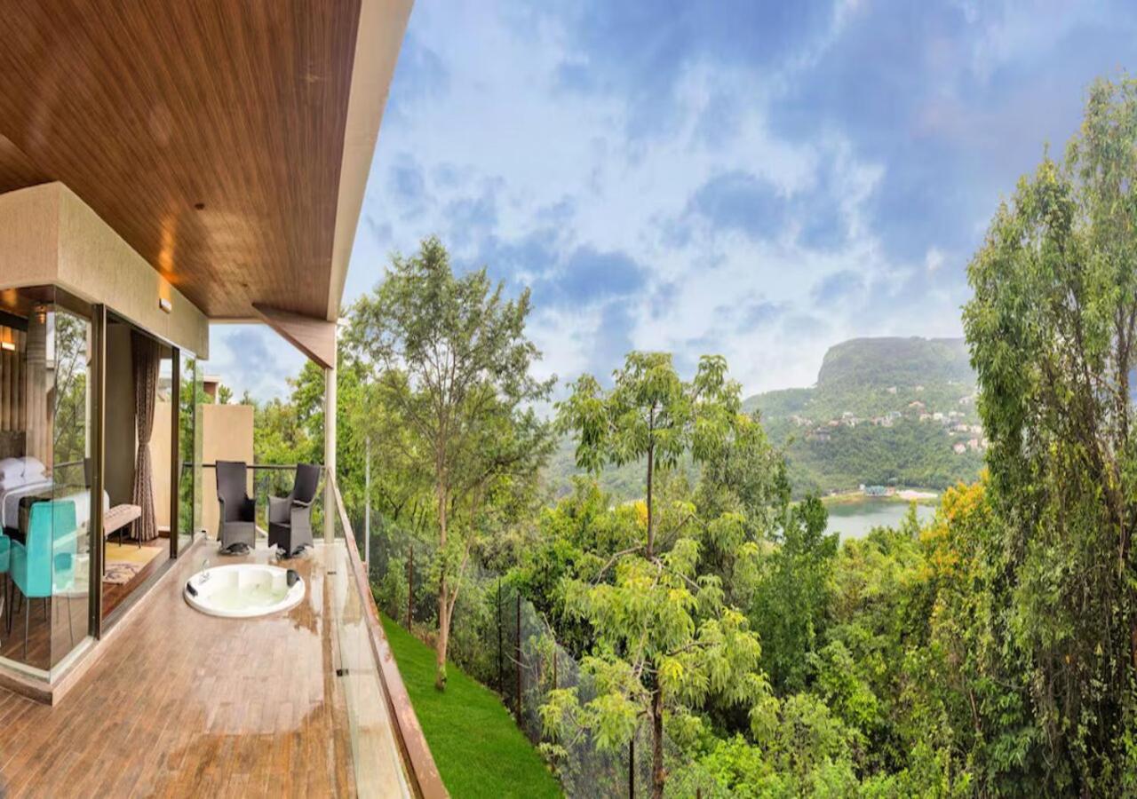 Aveda Suite with Outdoor Jacuzzi and Alfresco Seating - Photo 7