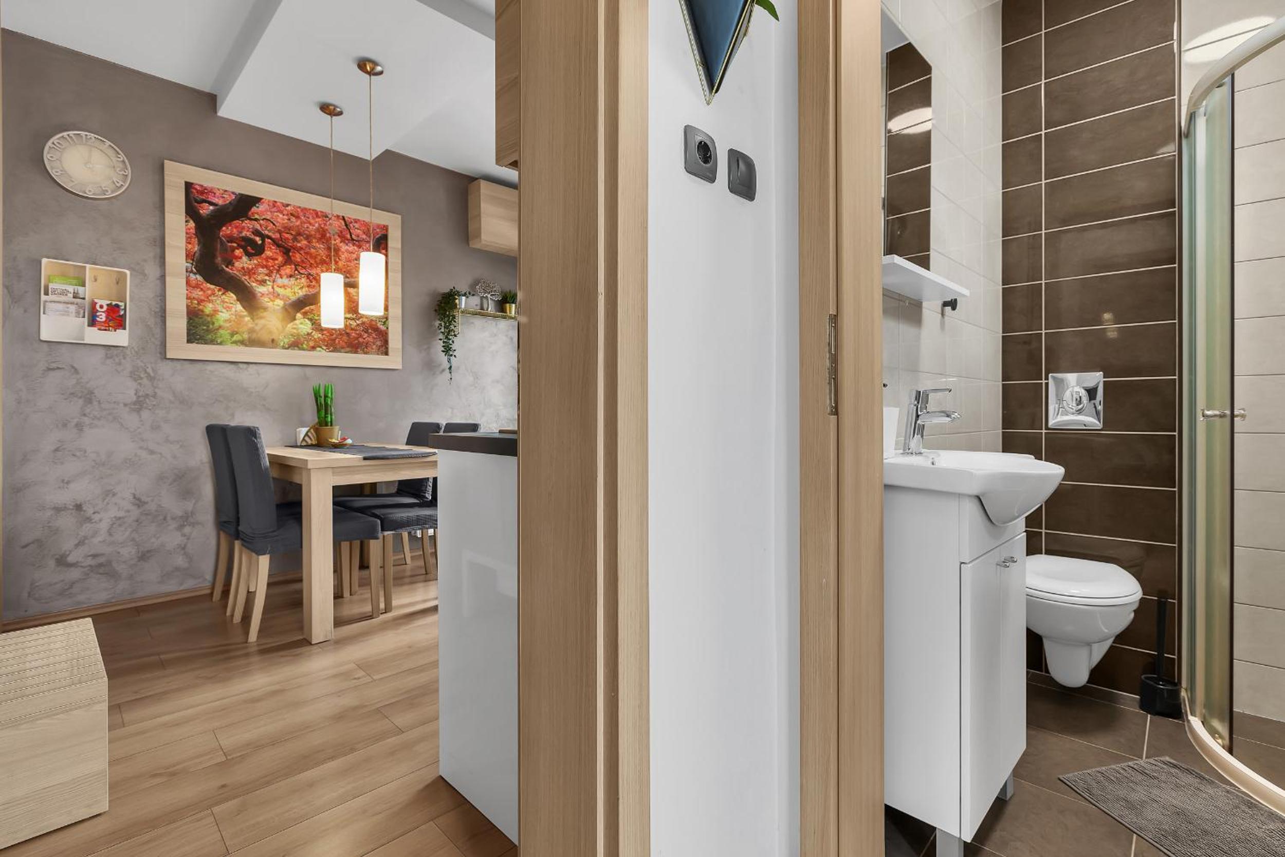 Apartment - Ground Floor - Photo 2