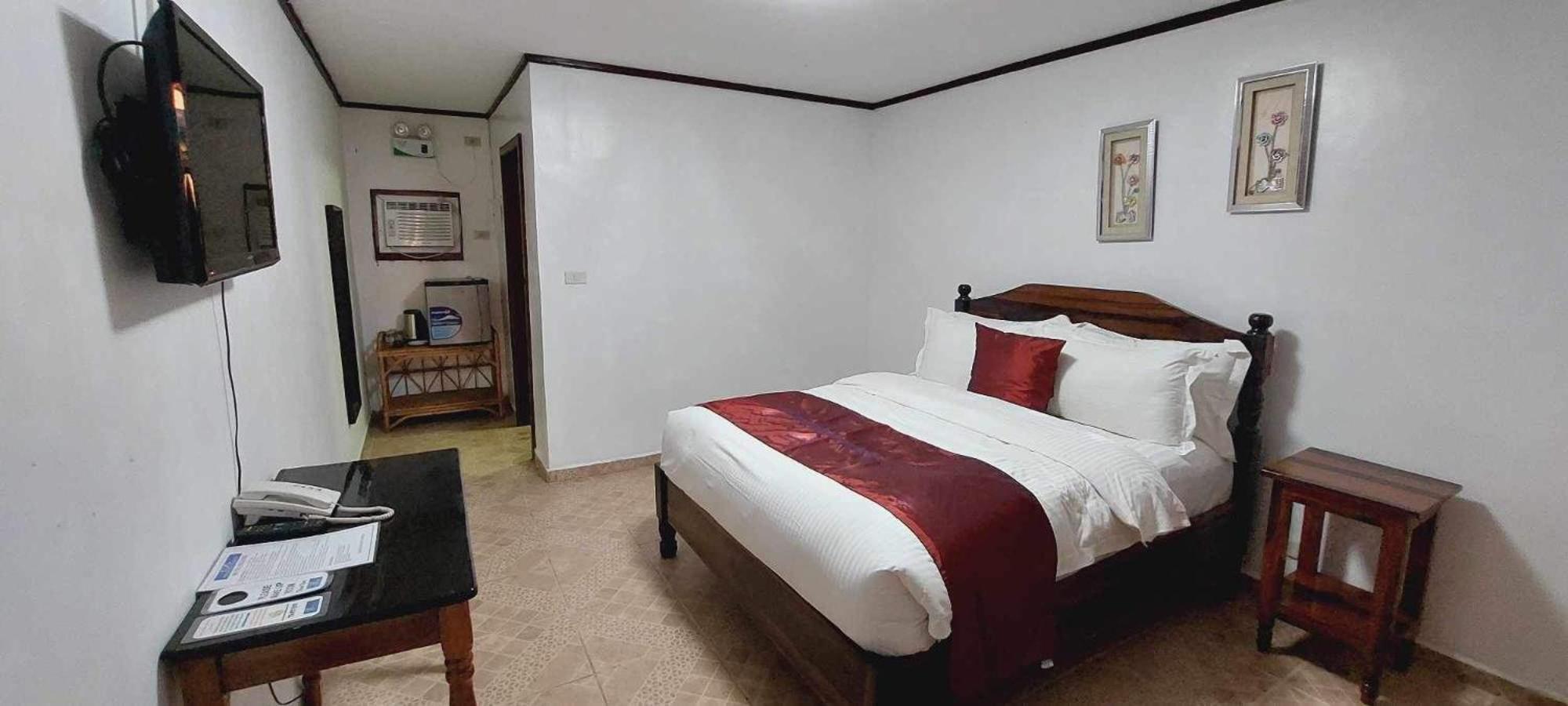 Queen Room With Garden View