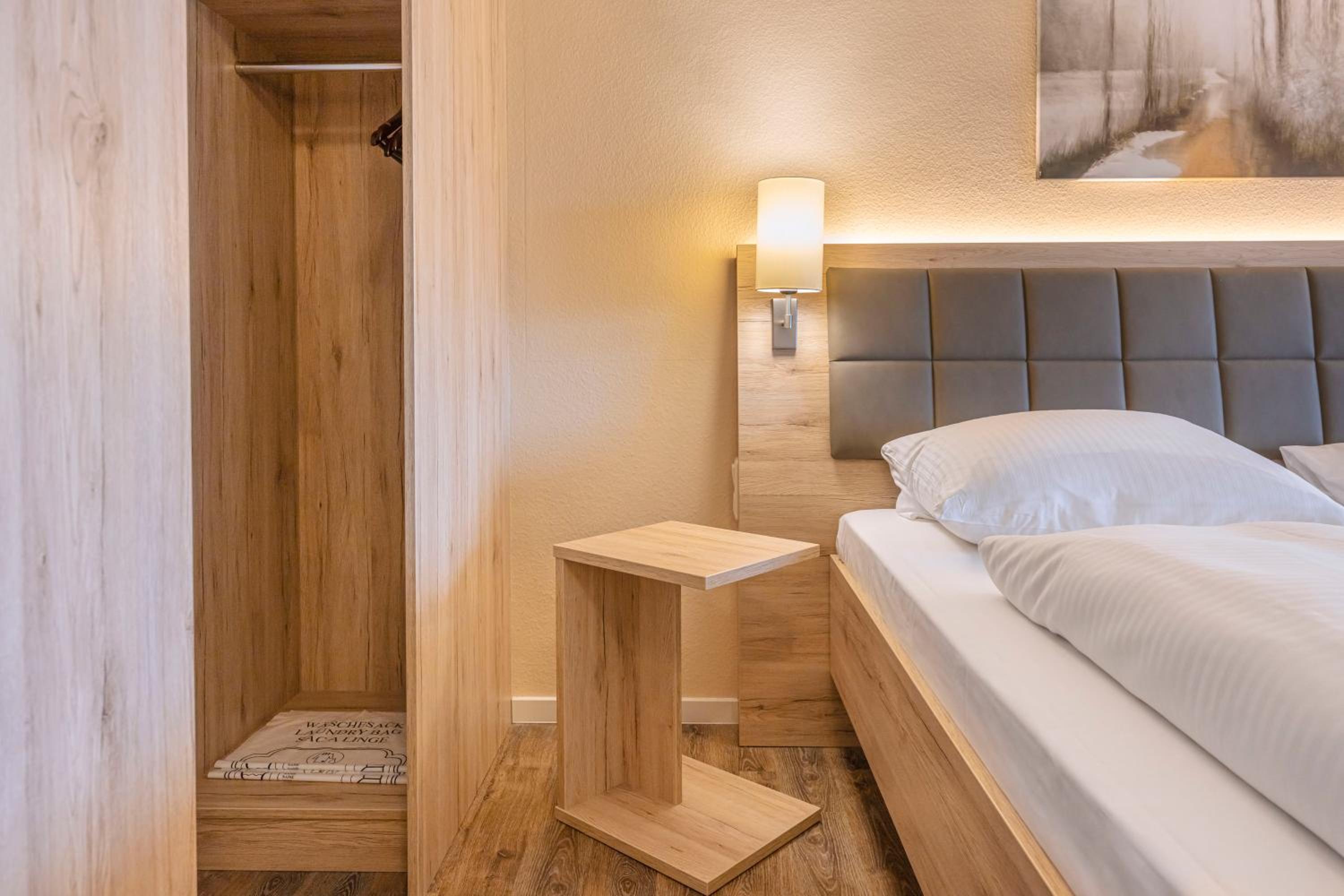 Doppelzimmer mit Panoramablick - Photo 9