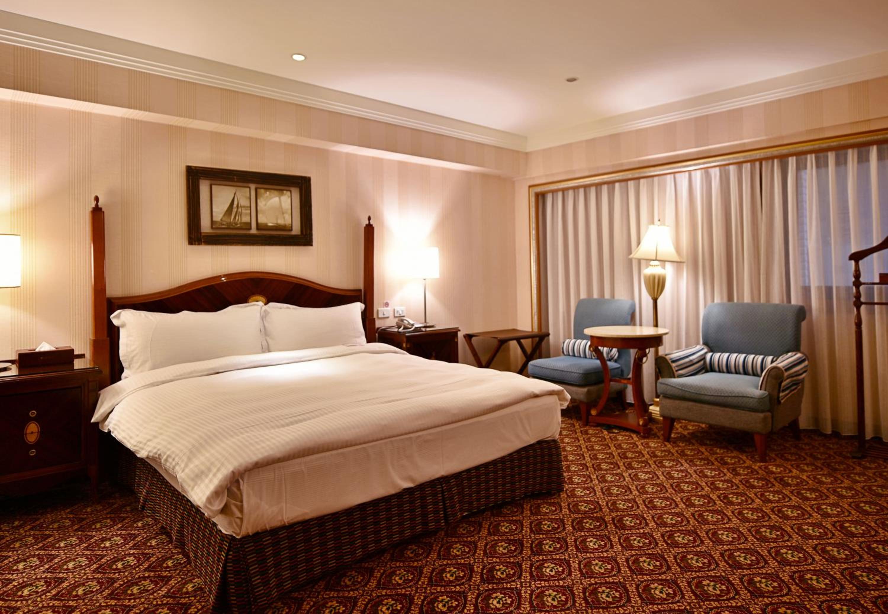 Exquisite Suite photo 2