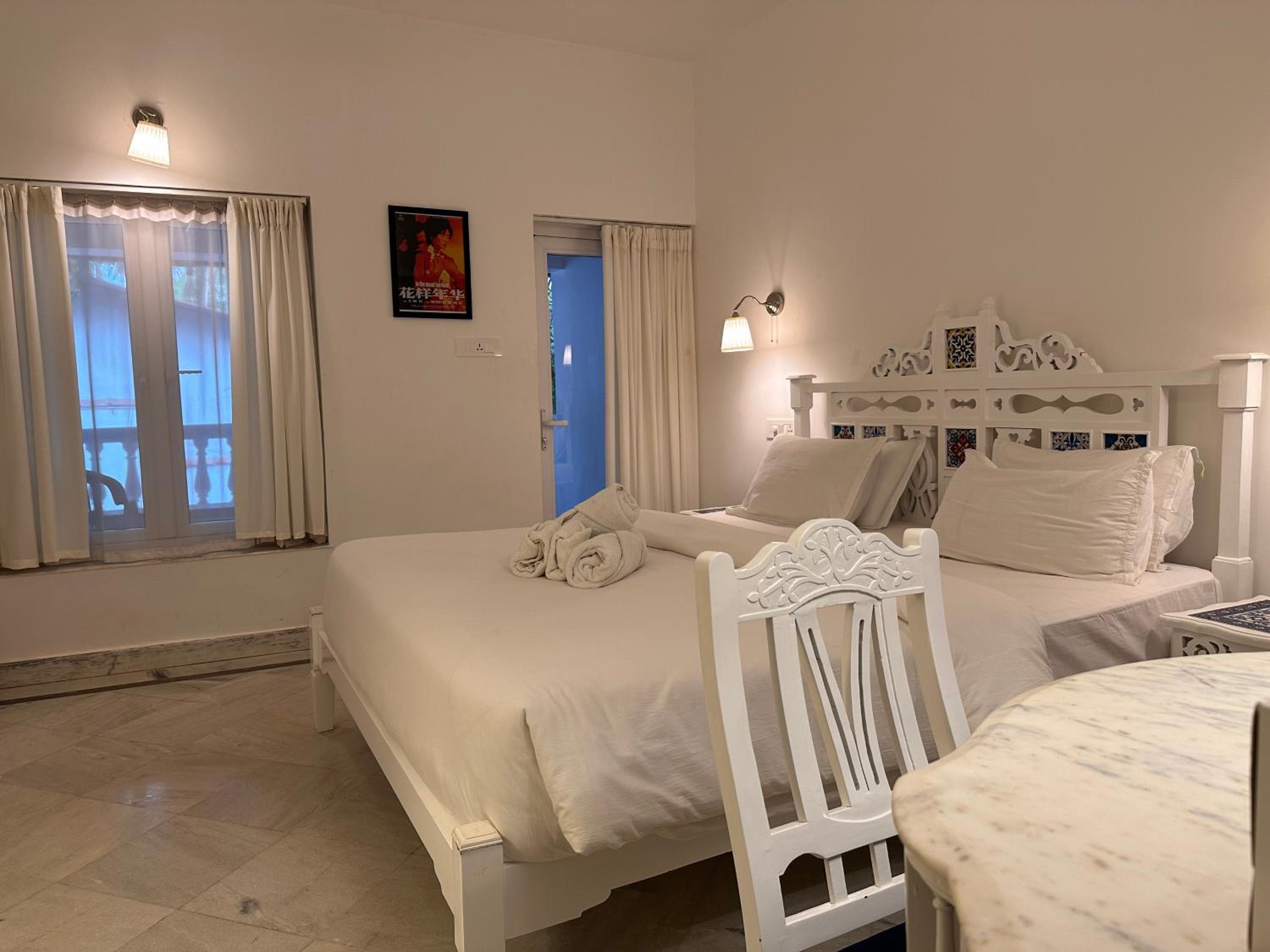 Budget Double Room photo 3