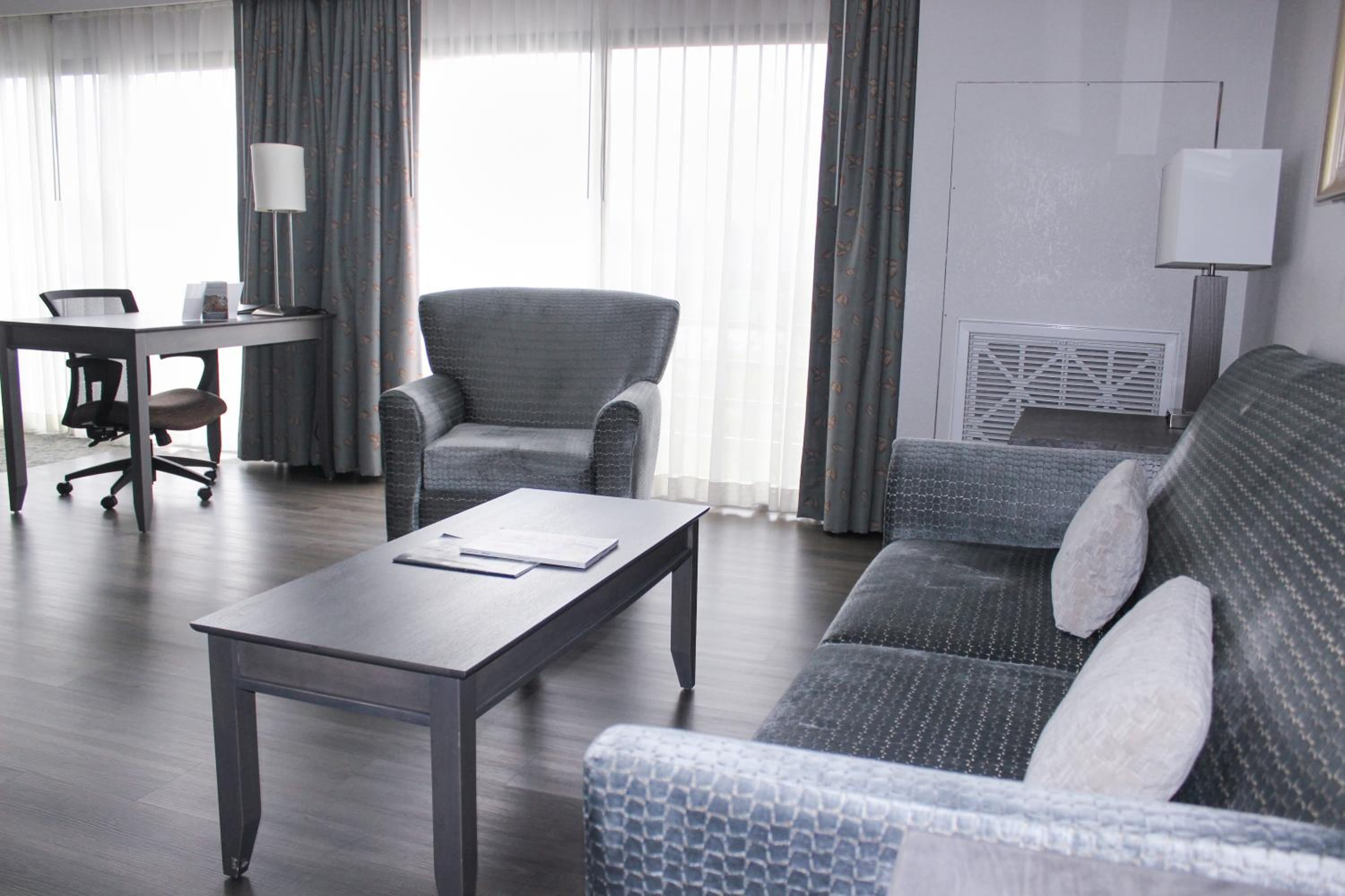 Executive King Room - Photo 4