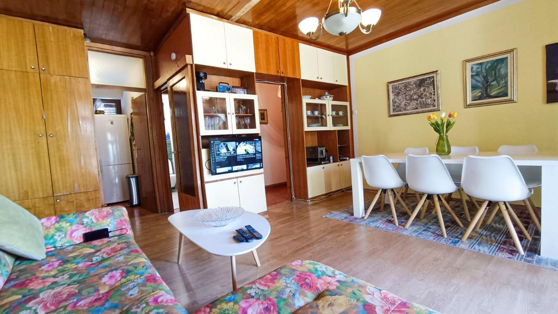 Villa with Sea View photo 1