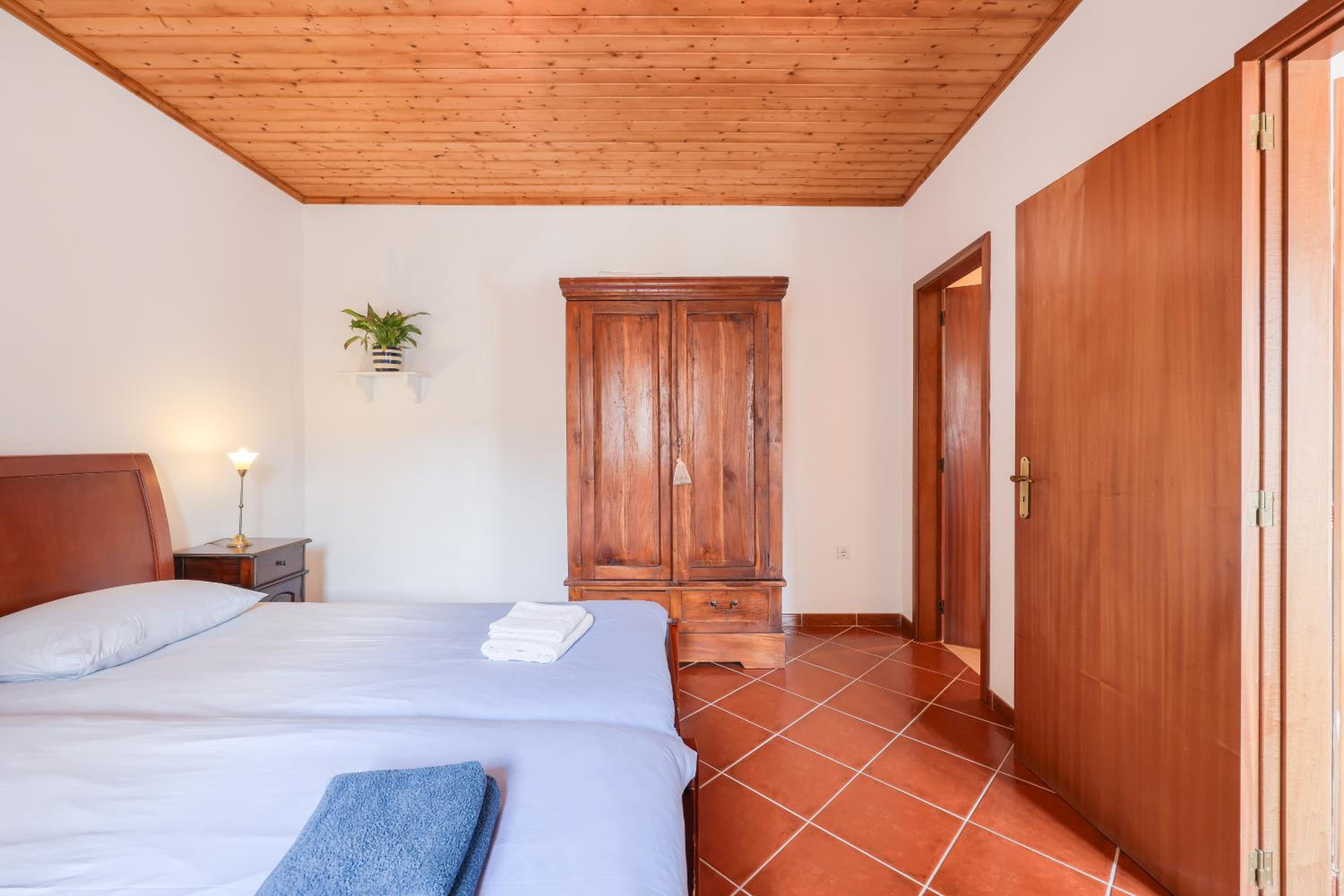 One-Bedroom House photo 3