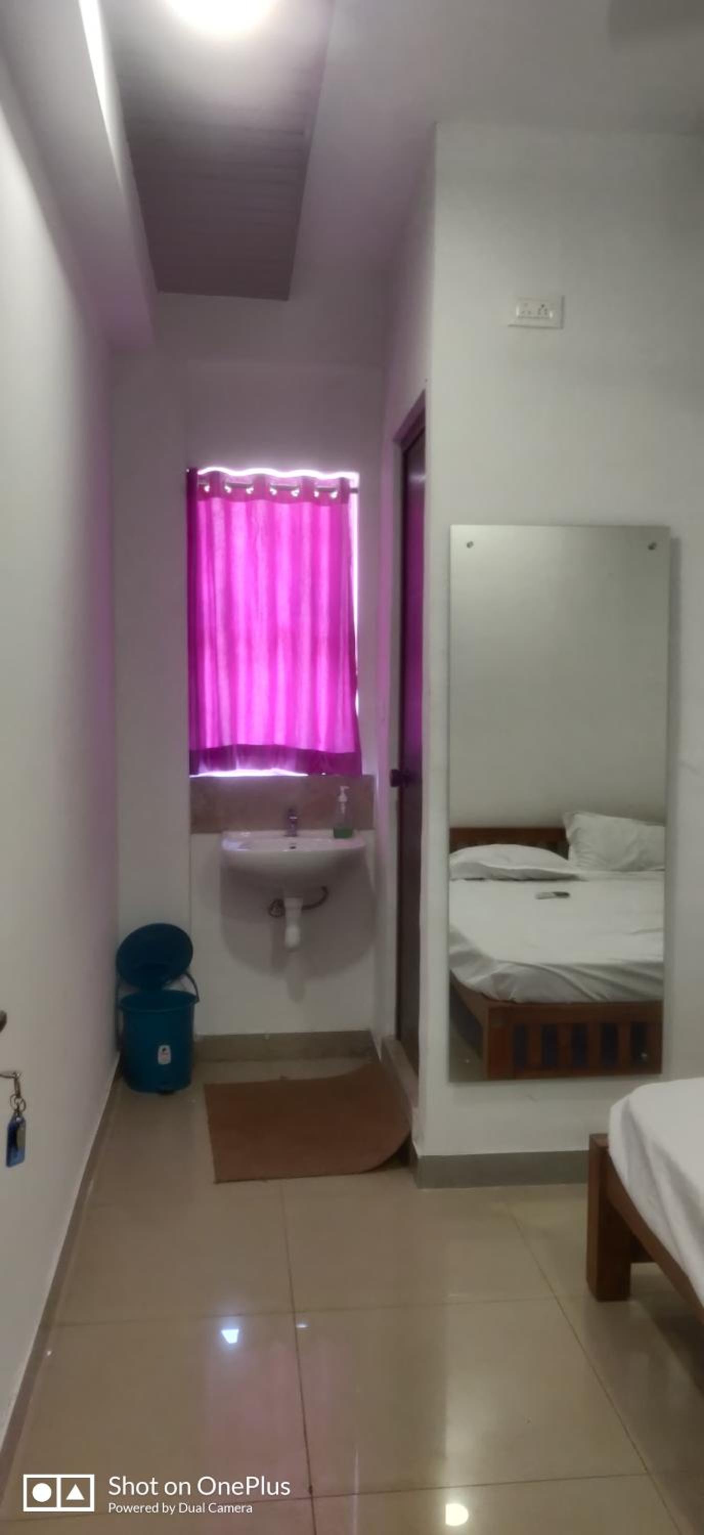 Budget Double Room photo 2