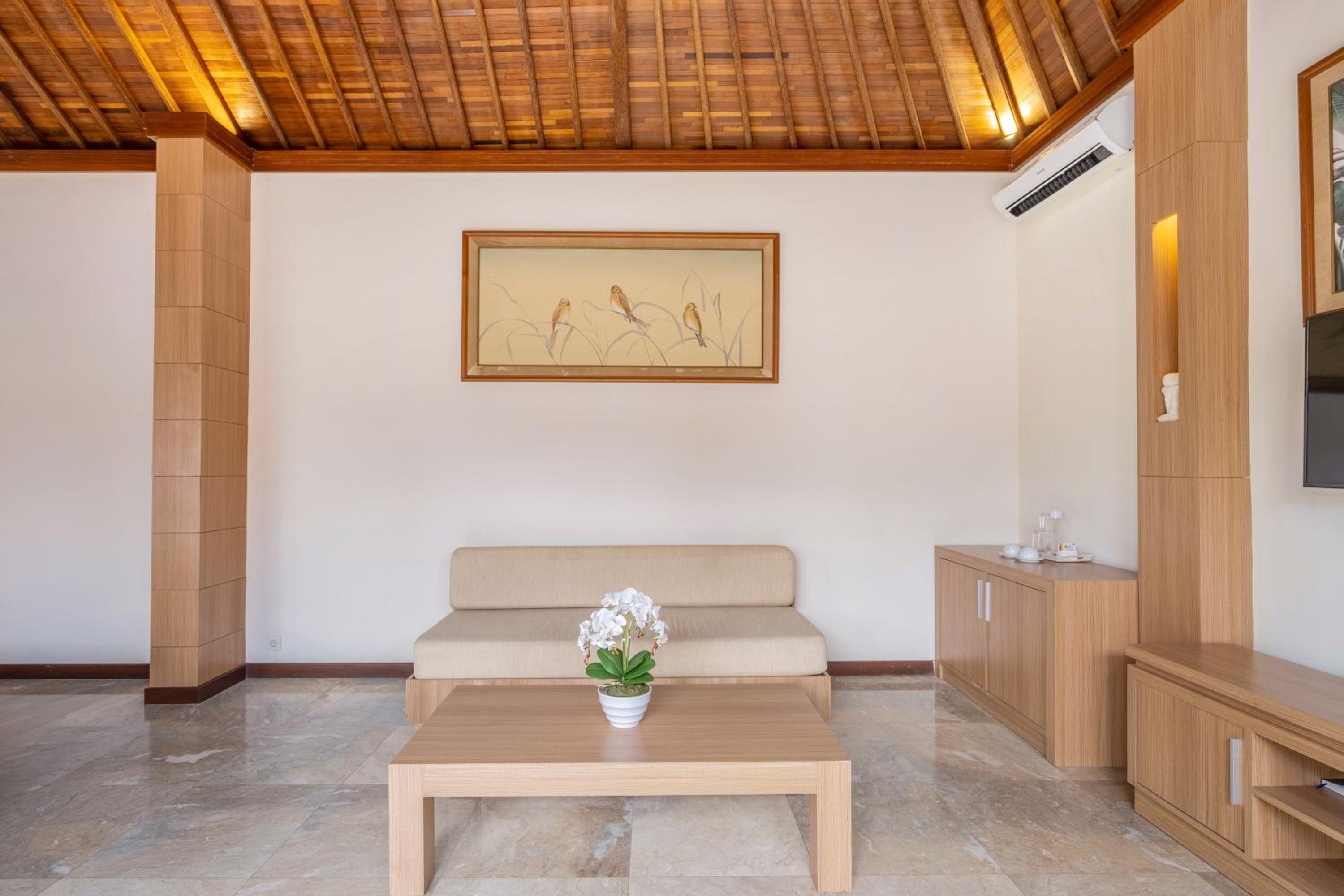 One-Bedroom Villa photo 1