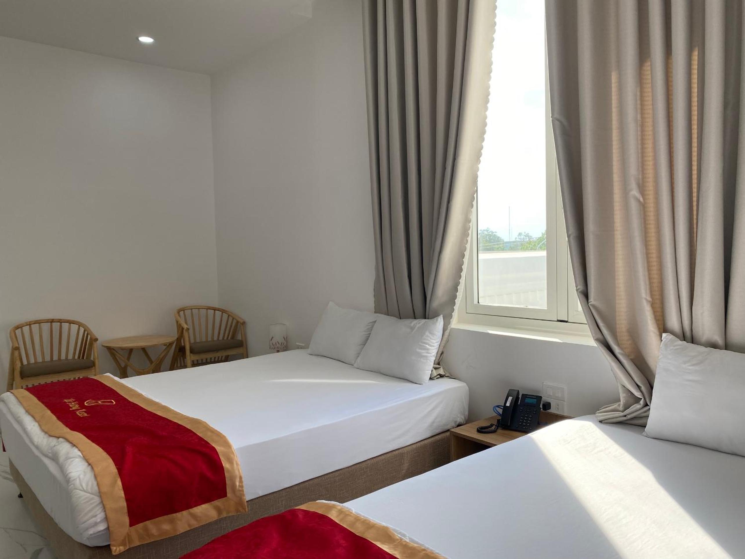 Quadruple Room - Photo 3