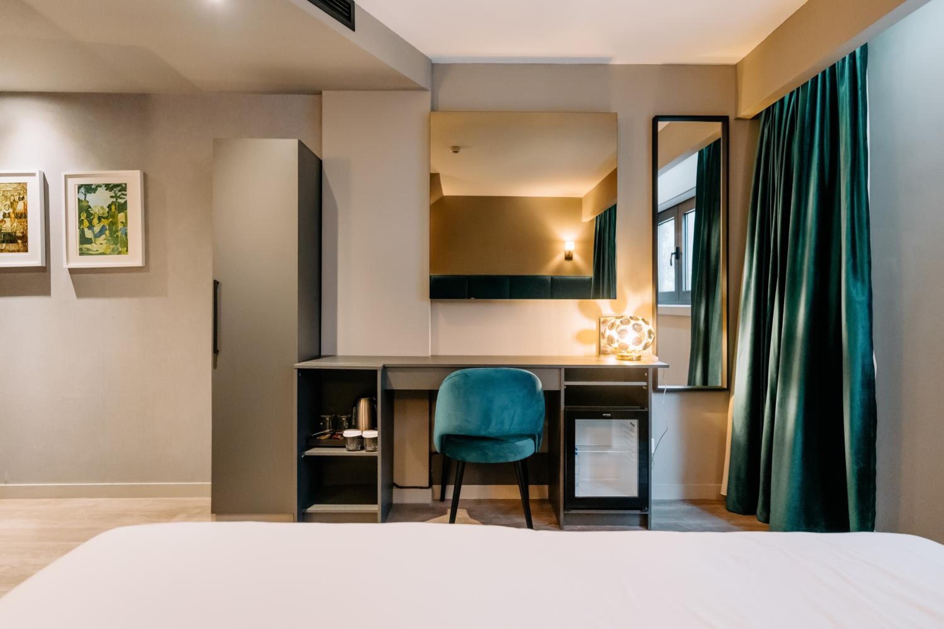 Superior Double or Twin Room photo 1
