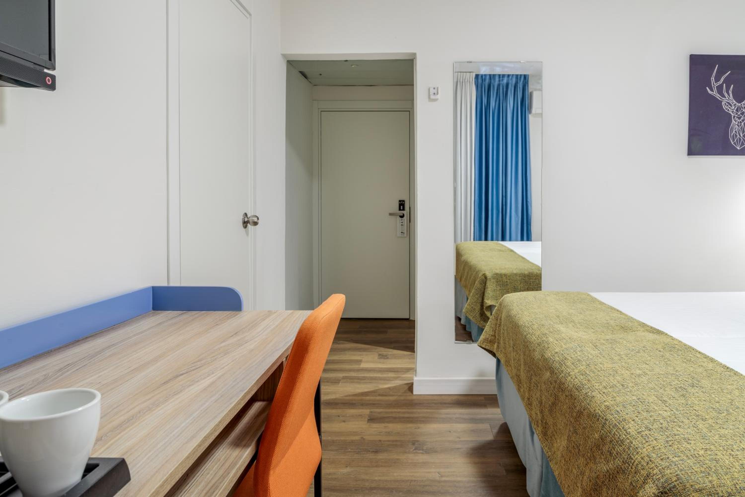 Standard Double Room - Photo 6