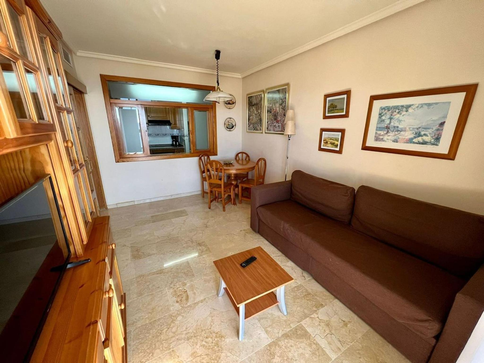 Apartamento con Vista y Balcón