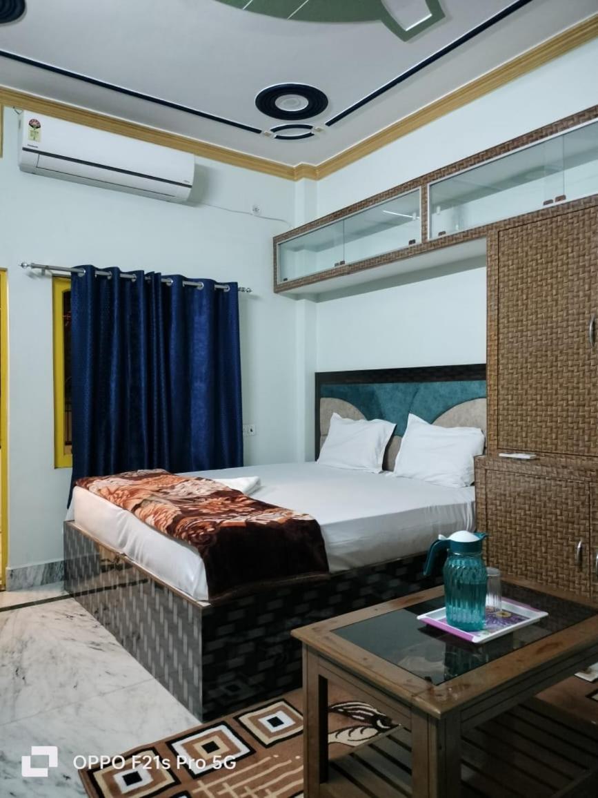 Deluxe Double Room With Balcony photo 3