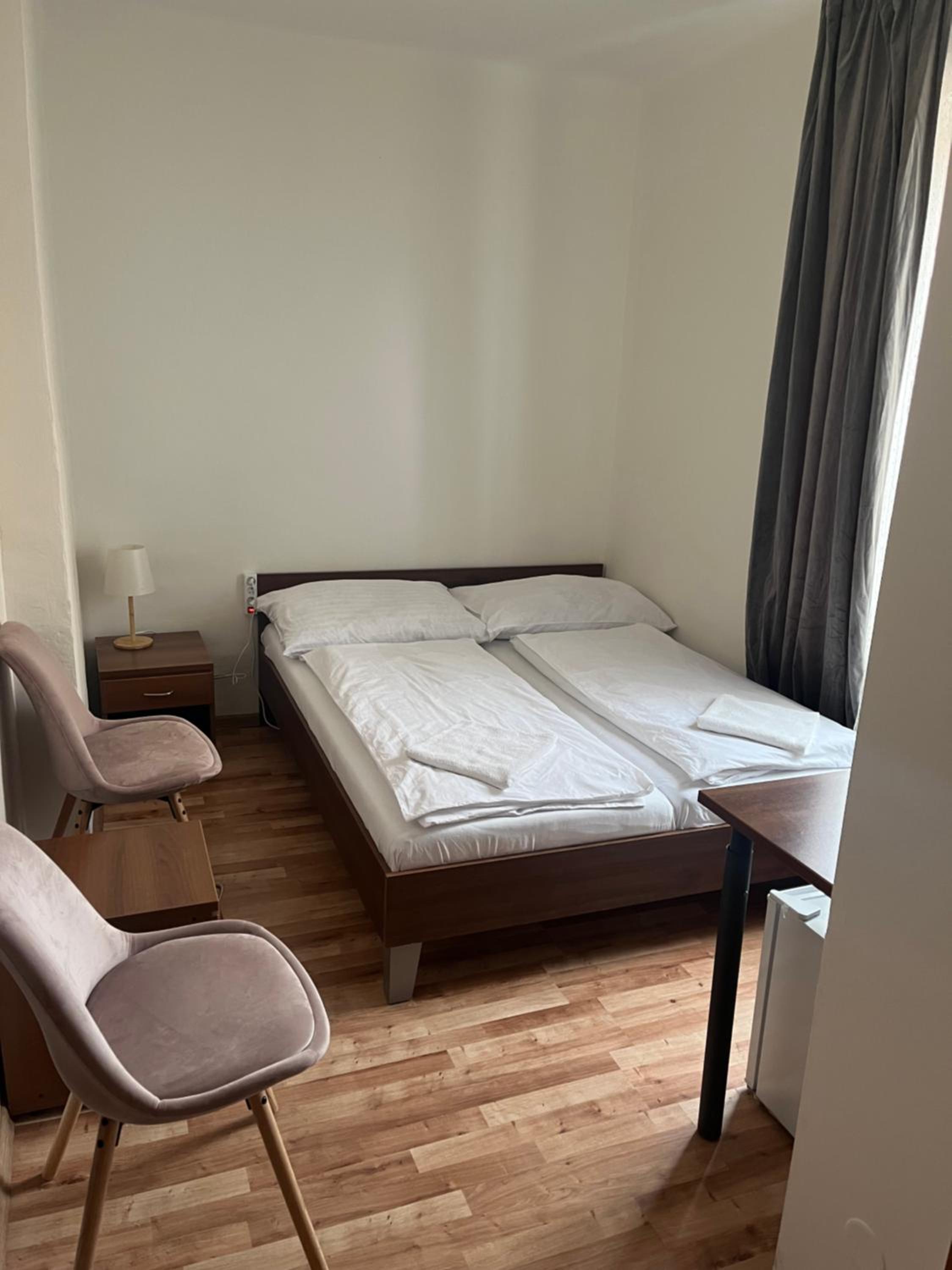 Double Room with Private Bathroom photo 1