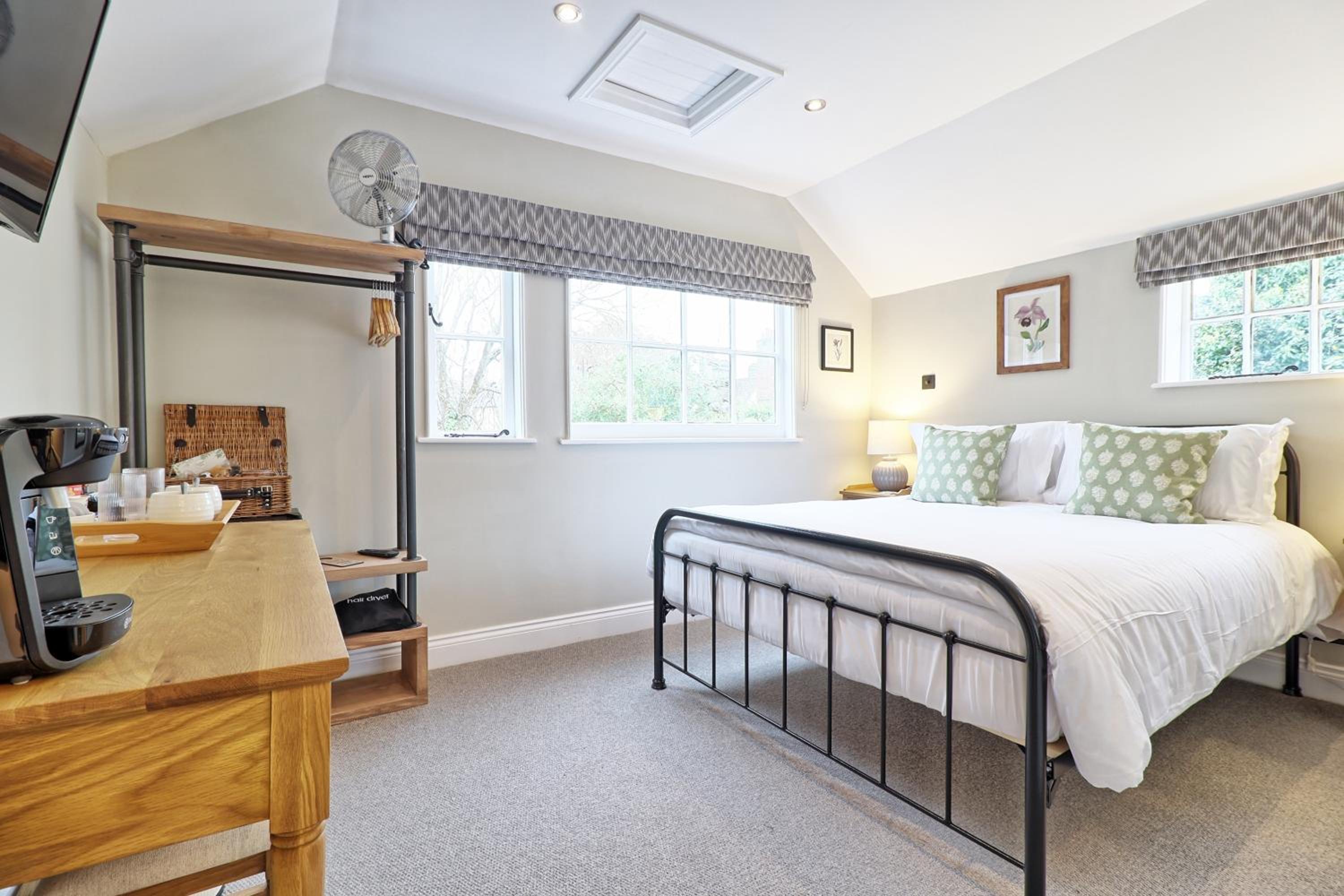 Superior King Room photo 2