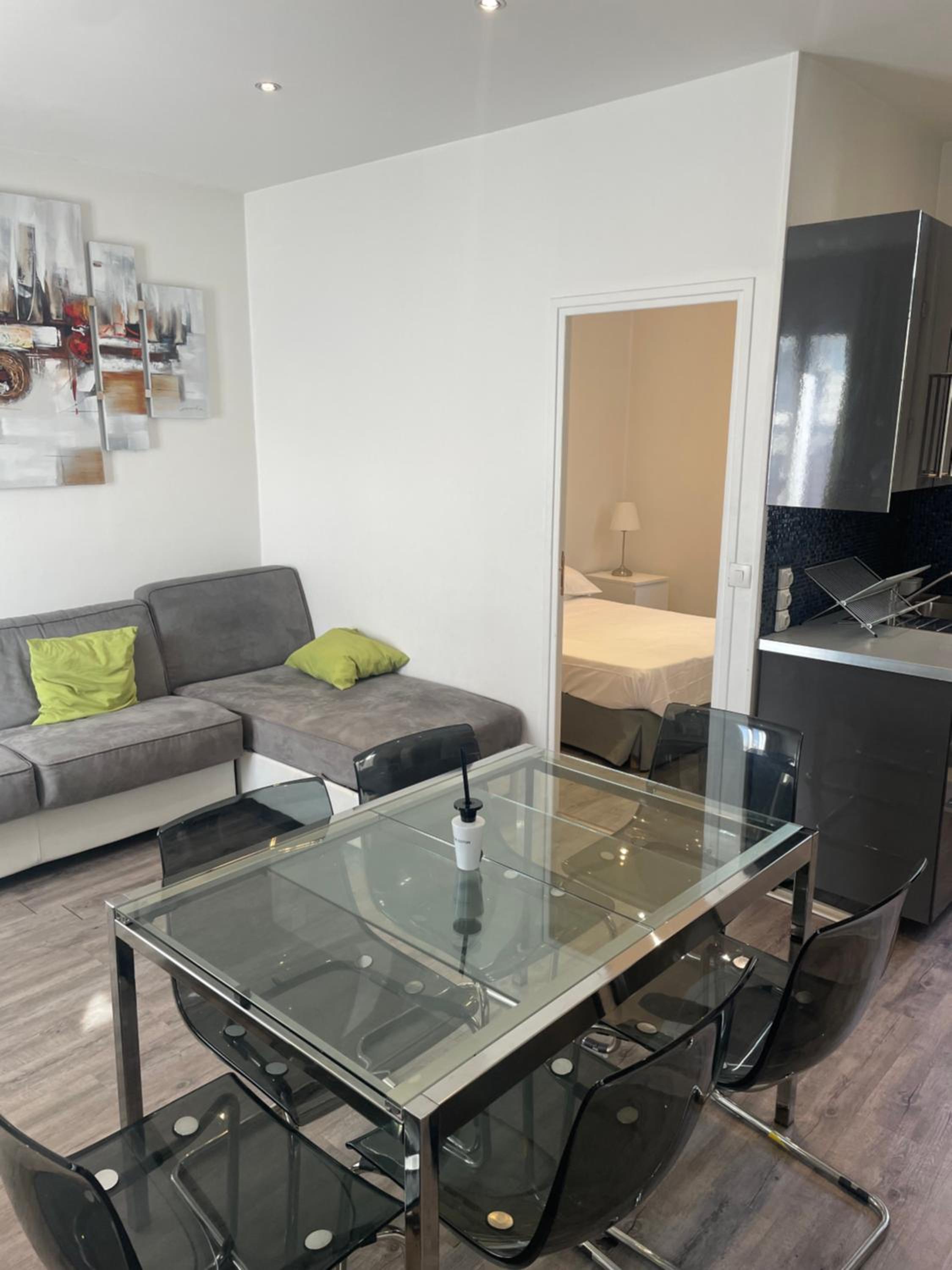 Apartment photo 3