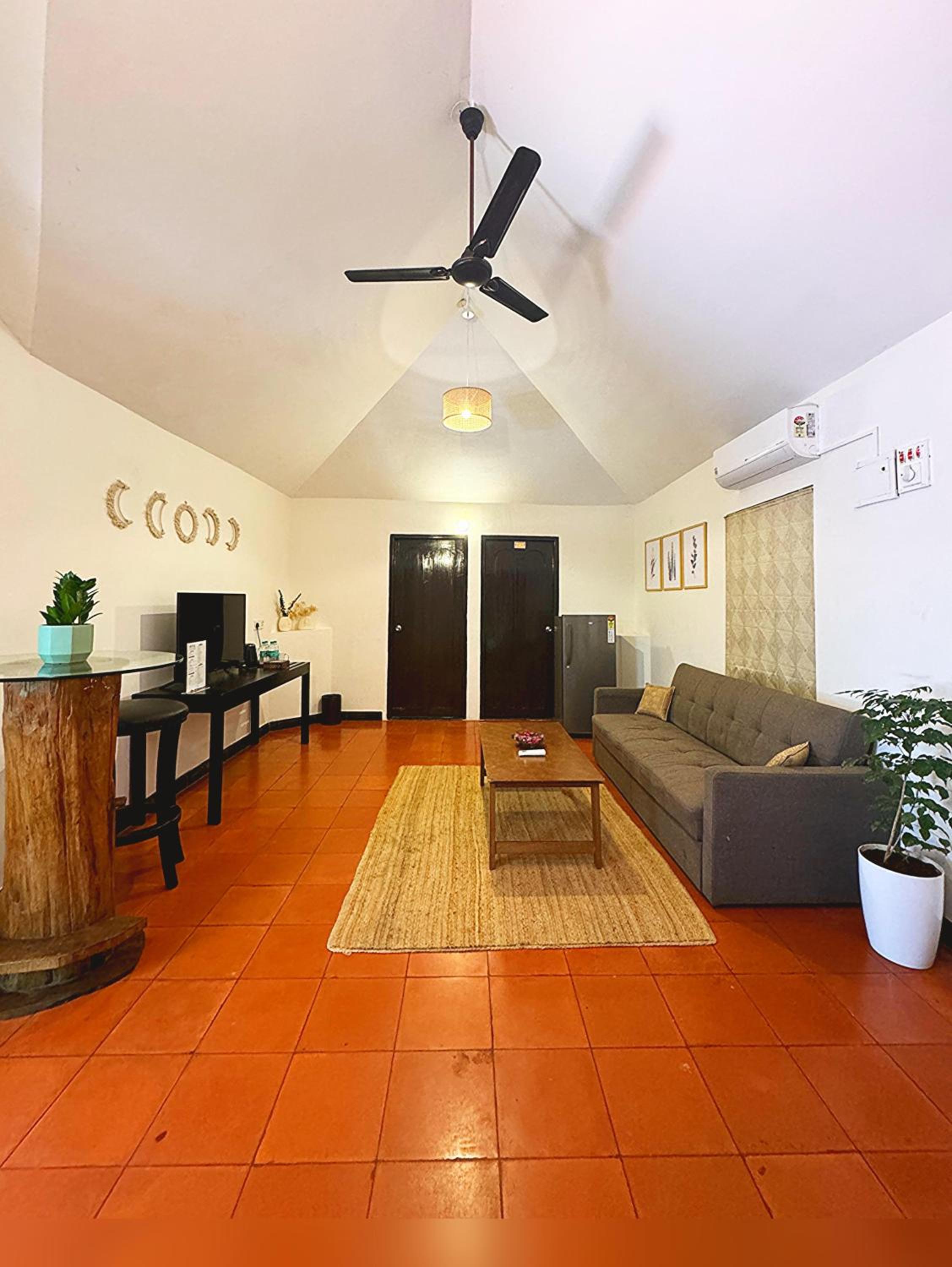 Two-Bedroom Apartment - Photo 1