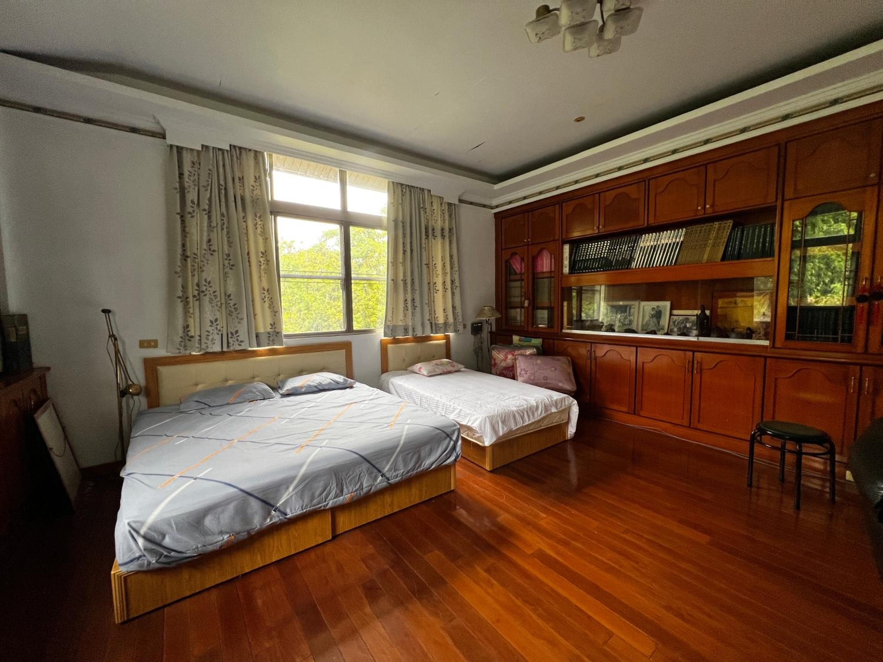 Triple Room with Private Bathroom photo 1