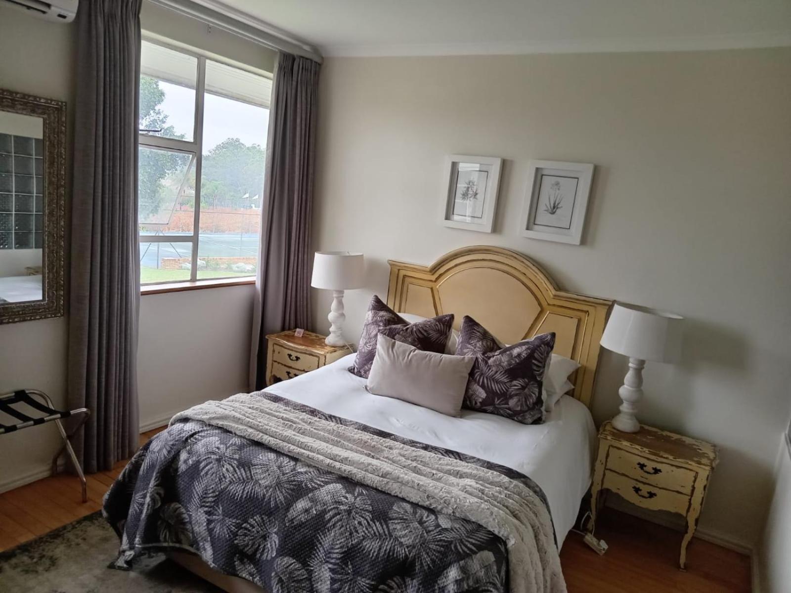 Standard Queen Room photo 1