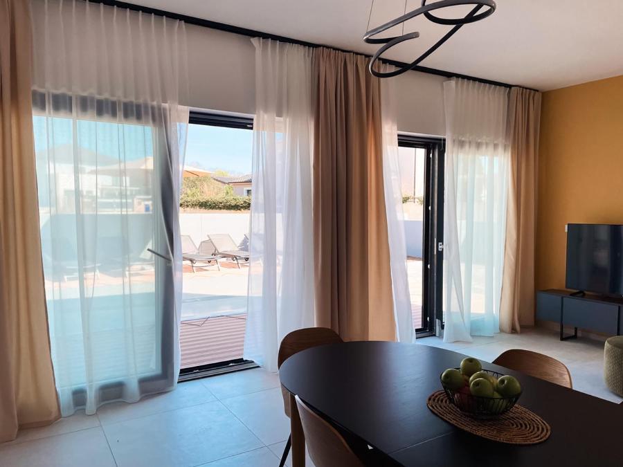 Three-Bedroom Villa photo 3