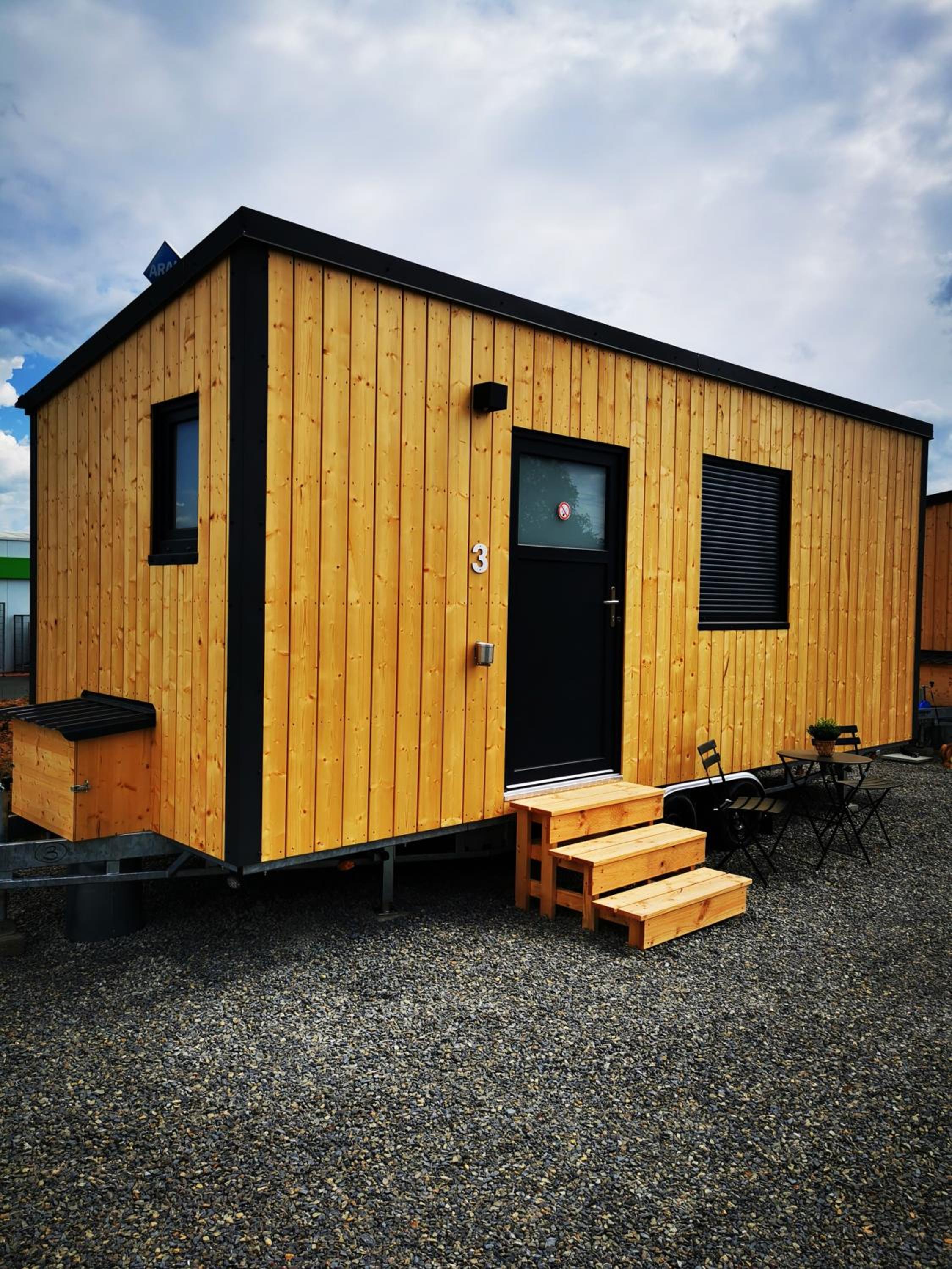 Mobile Home photo 2