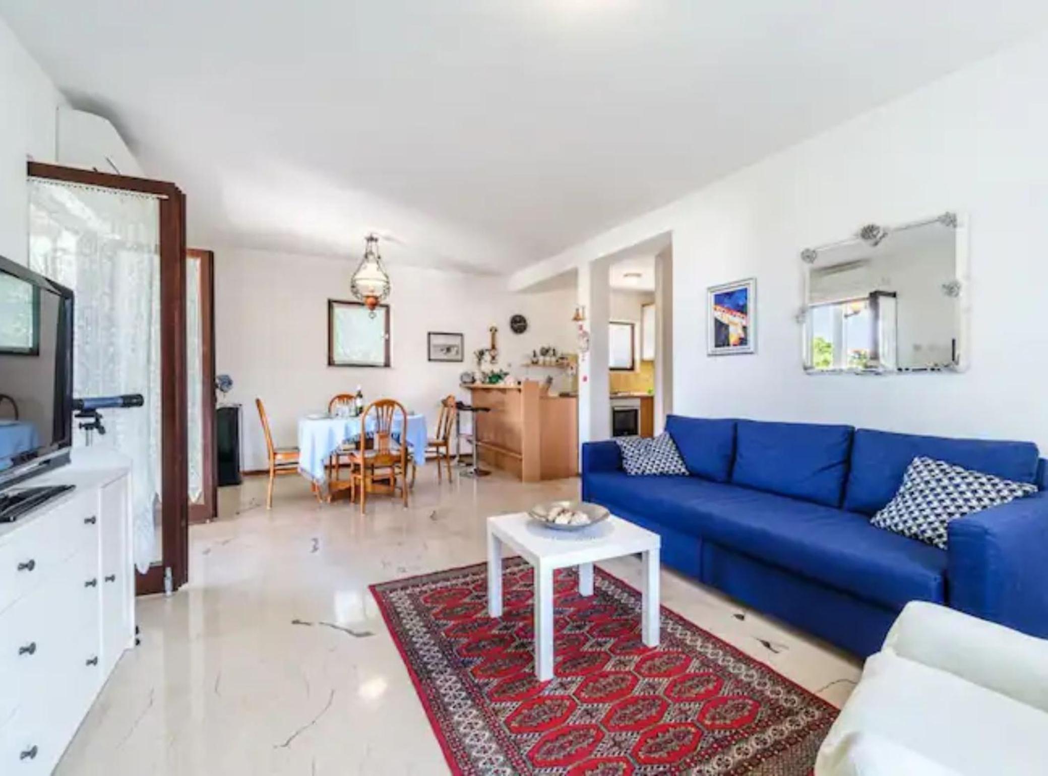 Three-Bedroom Holiday Home  photo 1