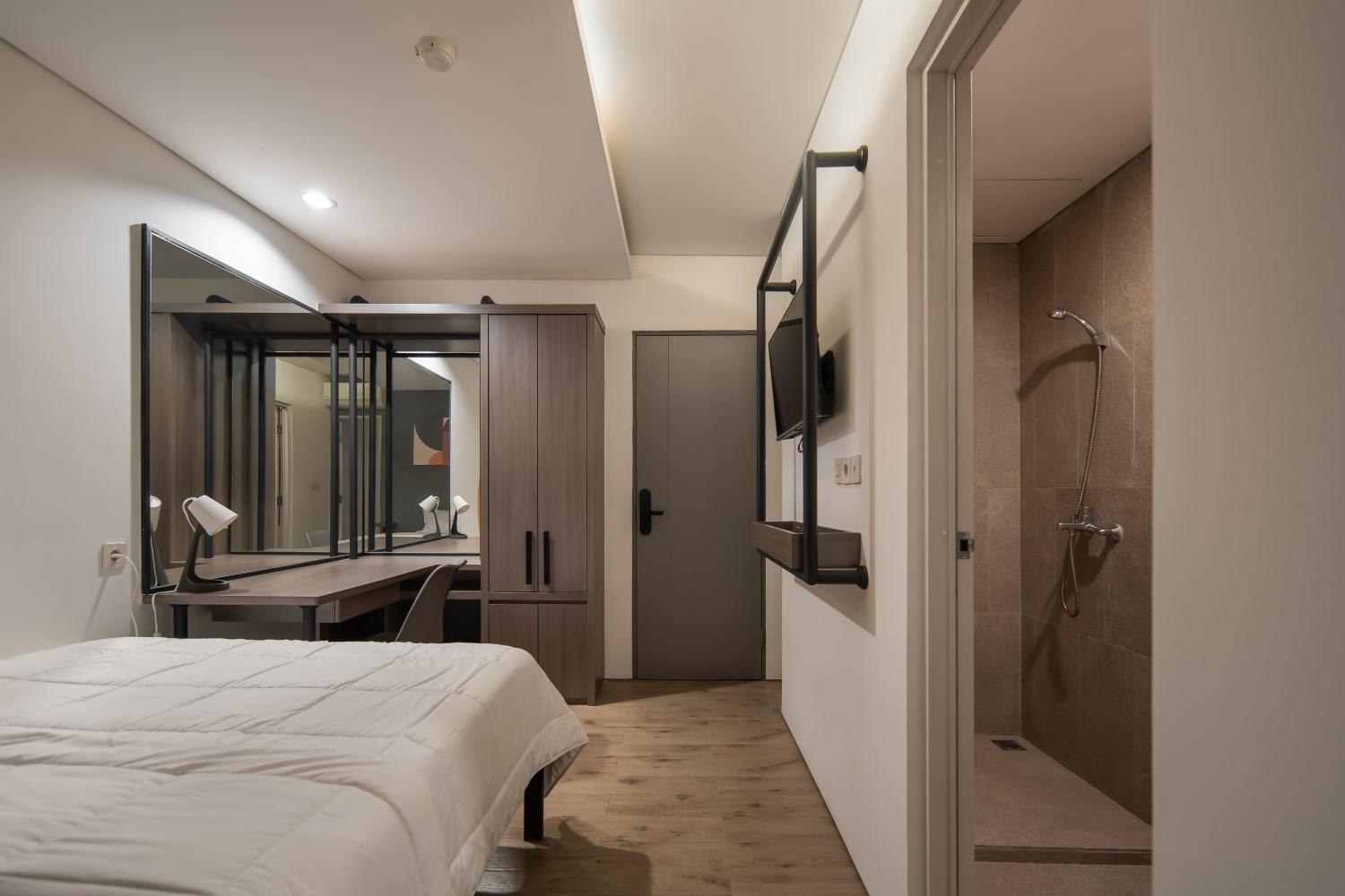 Deluxe Room - Photo 5