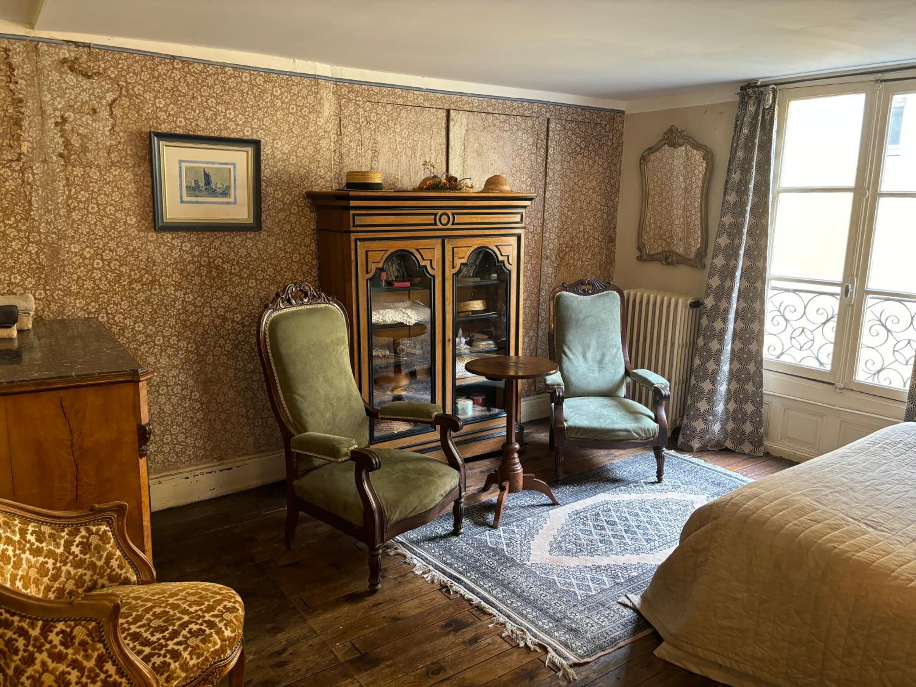 Double Room with Private Bathroom