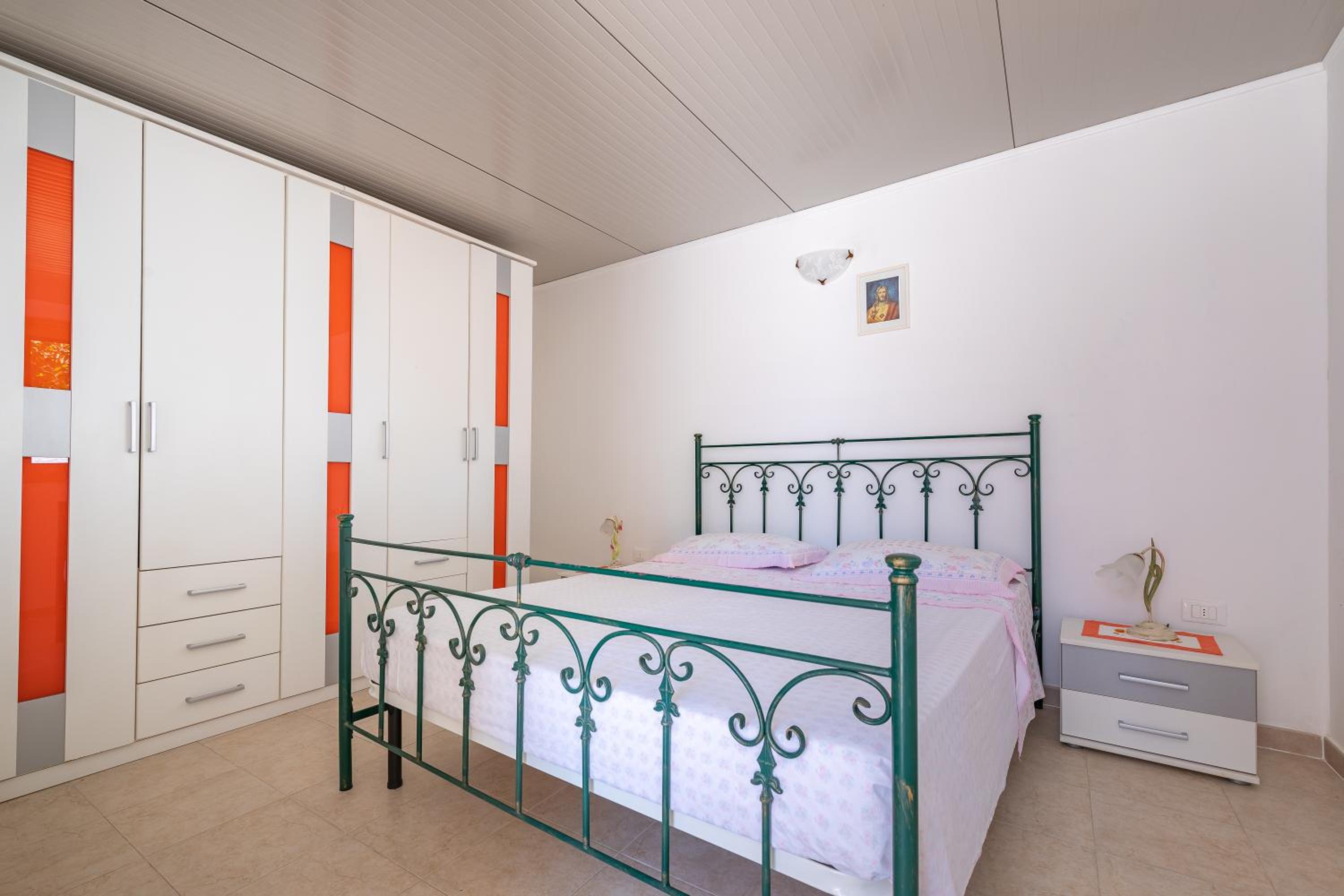 Three-Bedroom Holiday Home  photo 3