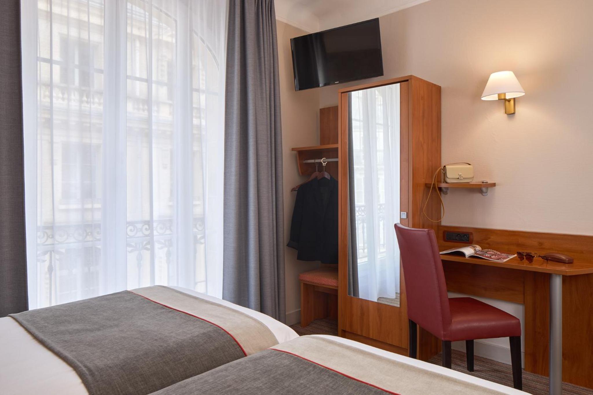 Comfort Twin Room photo 2