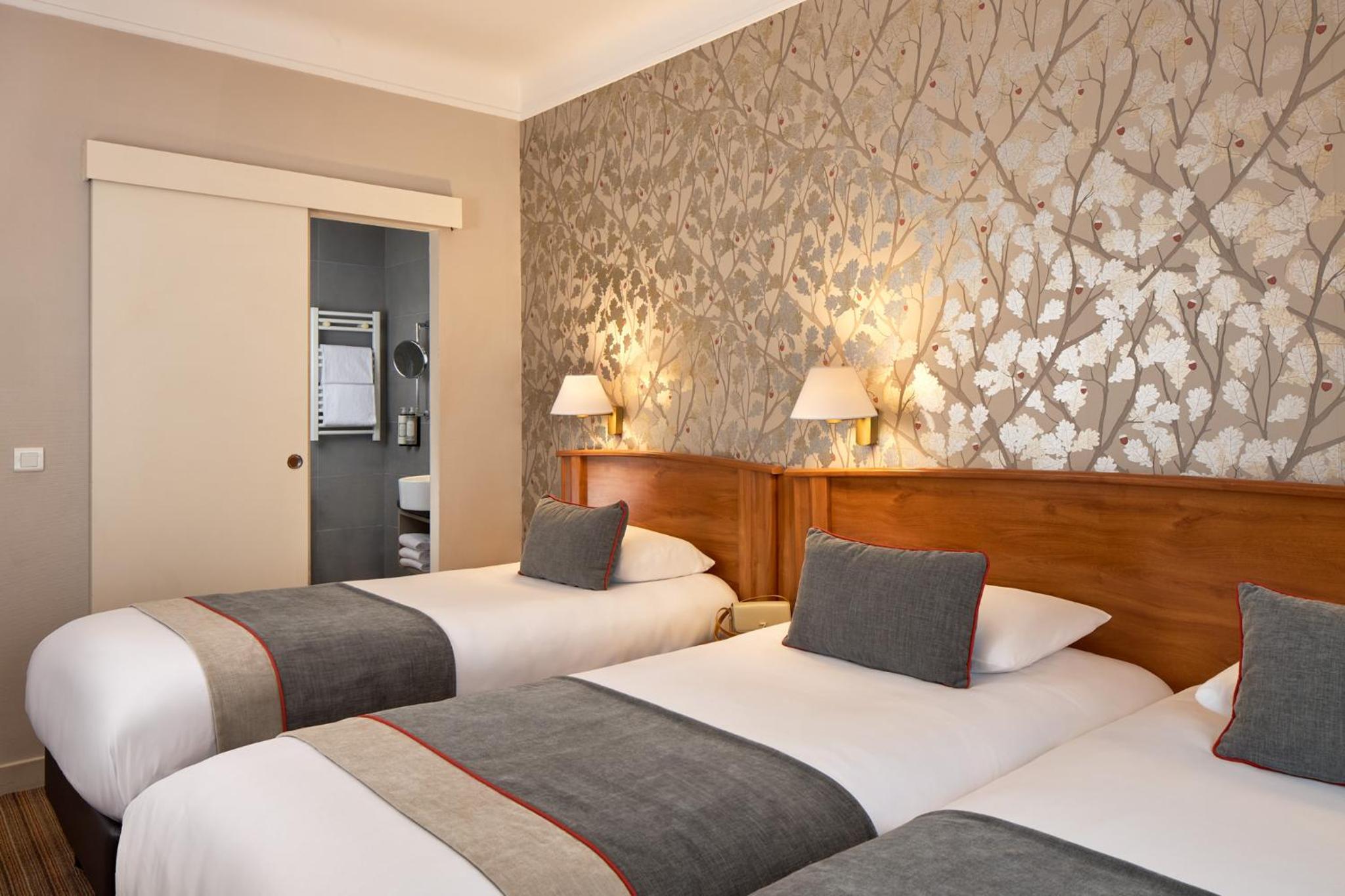 Comfort Triple Room photo 2