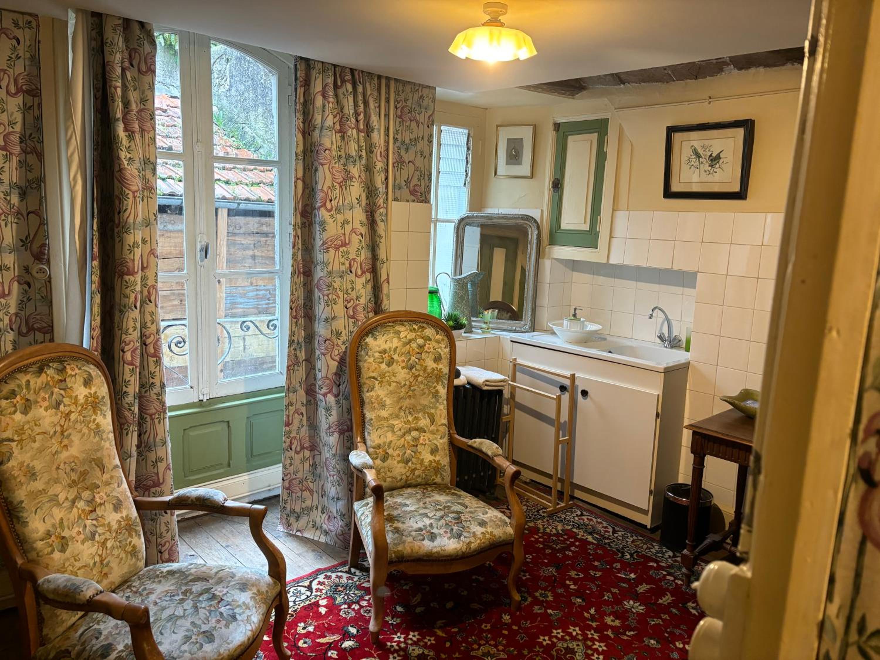 Double Room with Private Bathroom