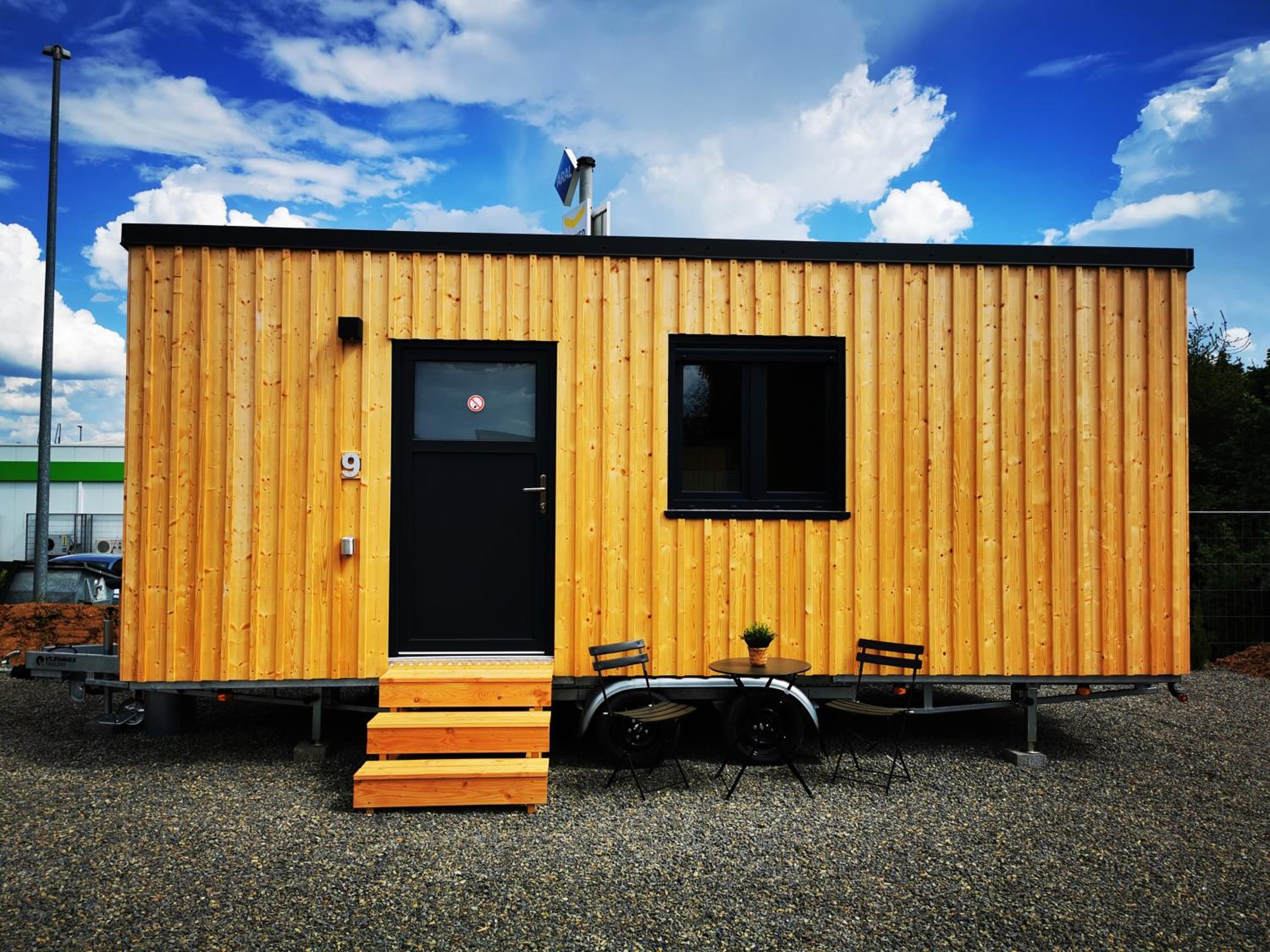 Mobile Home photo 3
