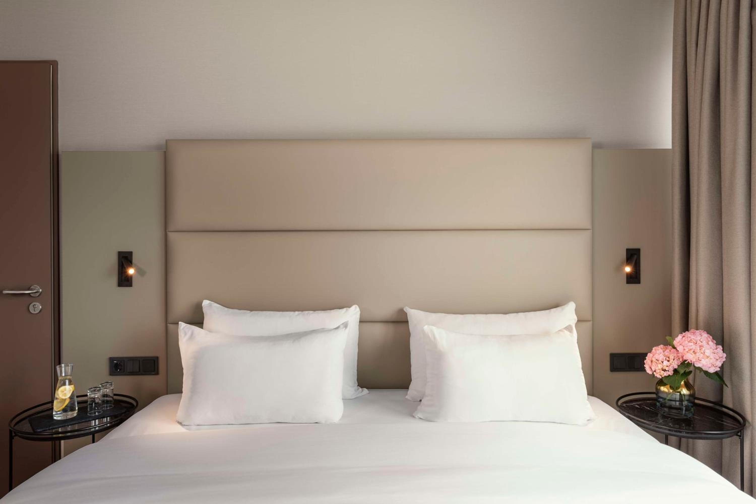 Standard Room with Extra Bed (2 Adults + 1 Child)