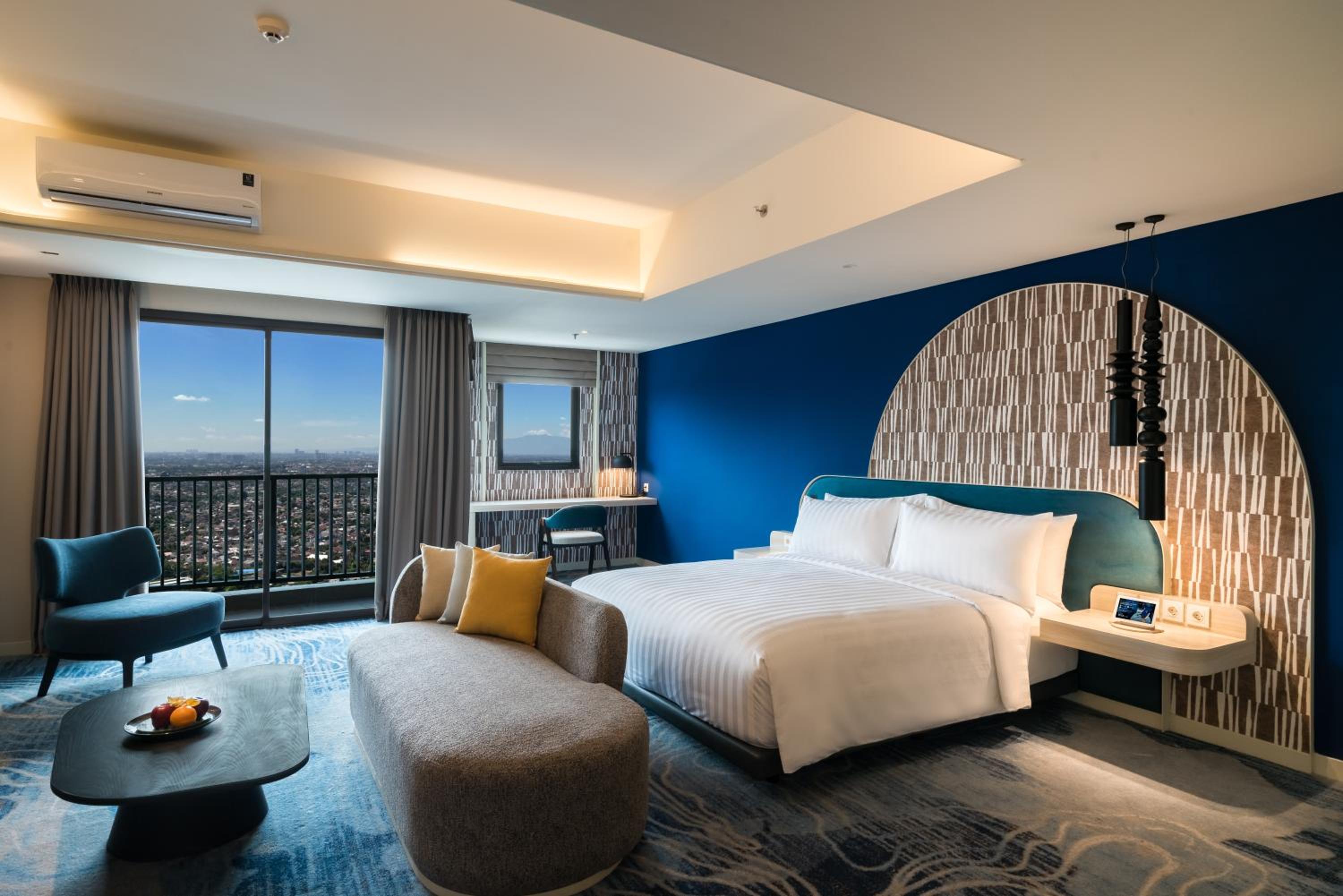 Deluxe Double or Twin Room