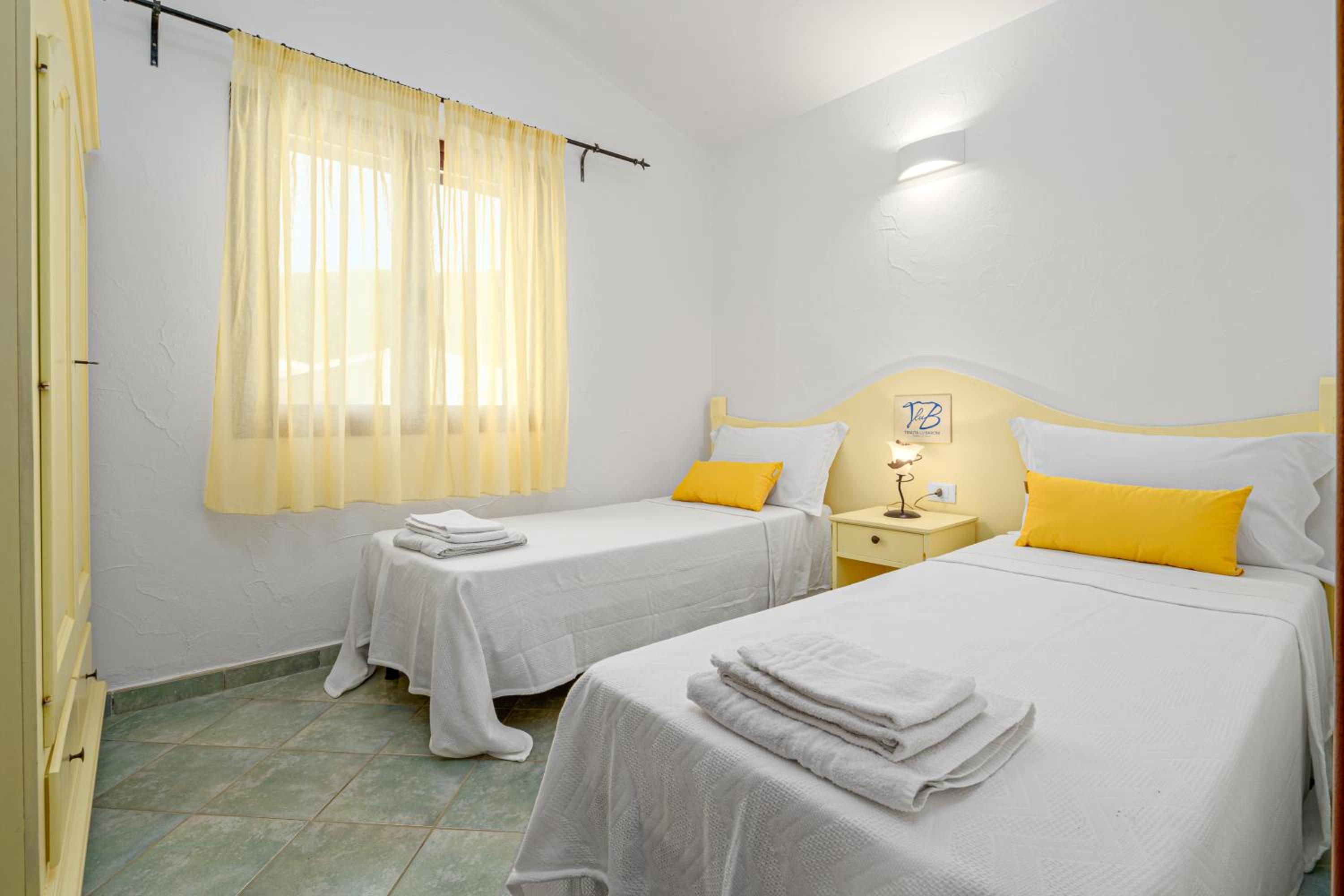 Bungalow with Sea View photo 3