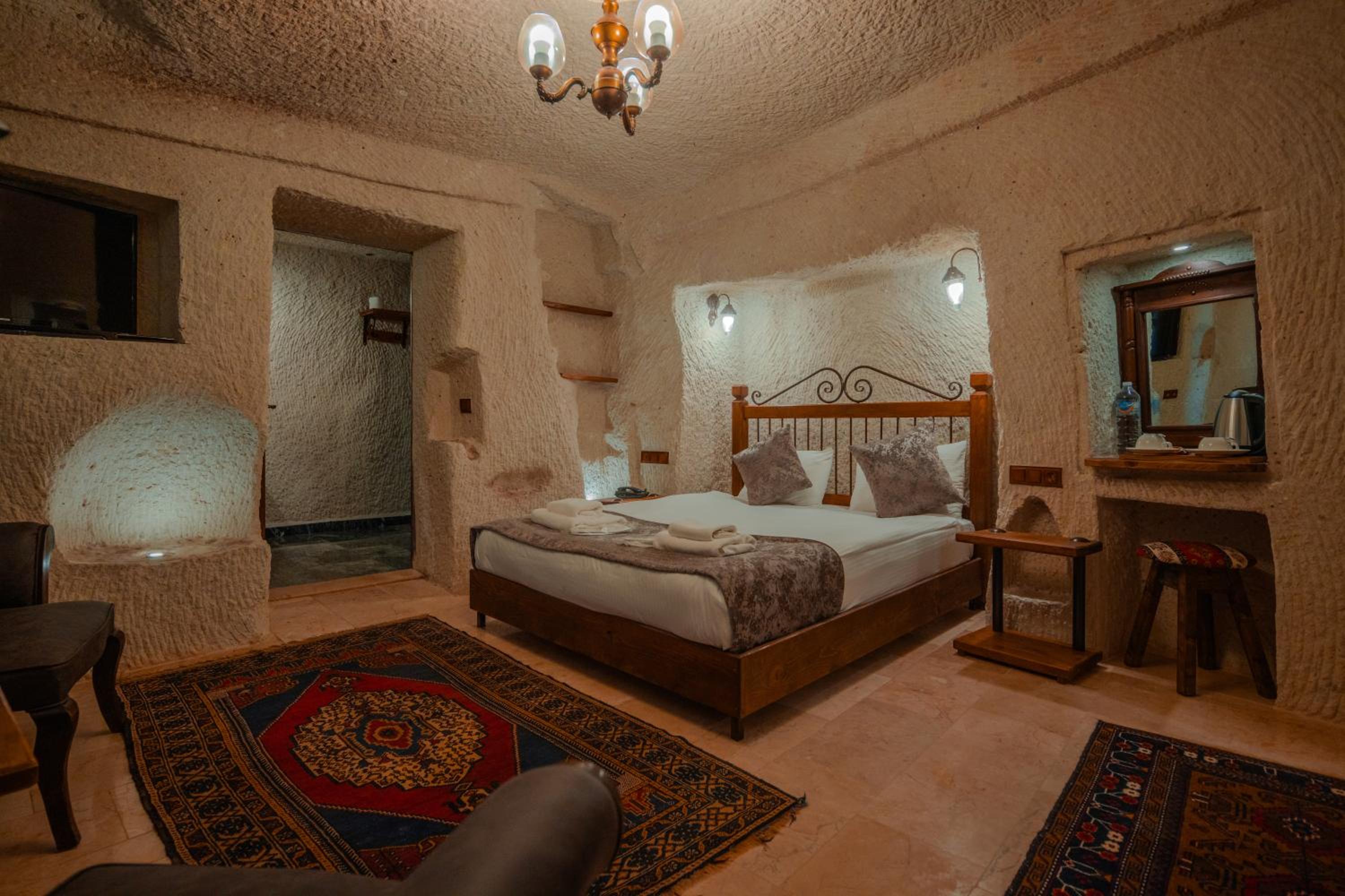 Deluxe Double Room - Photo 6