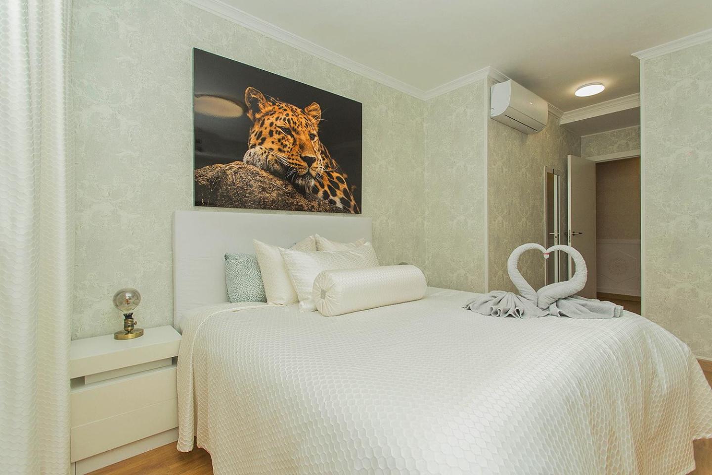 Apartamento con Balcón